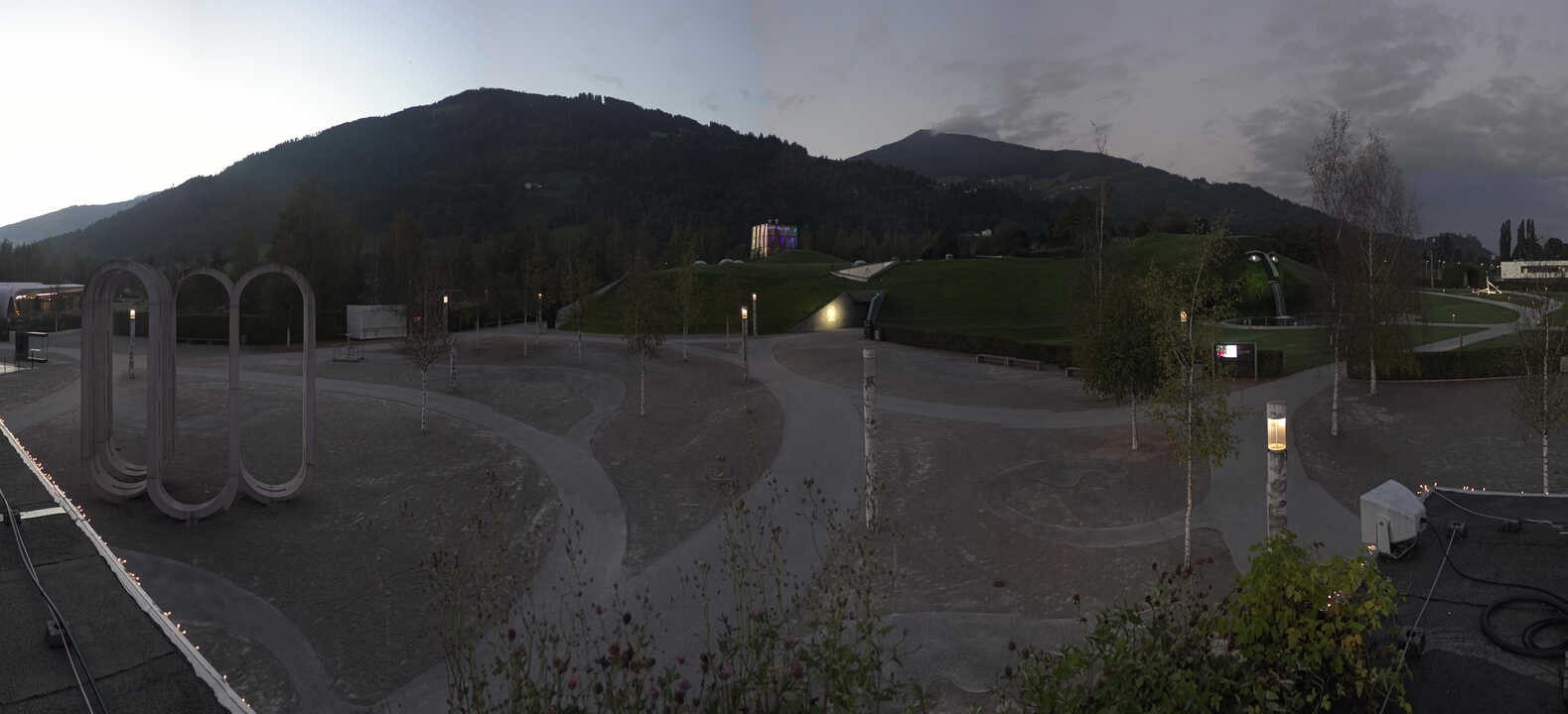 Archived image Webcam Swarovski Kristallwelten, Tyrol
