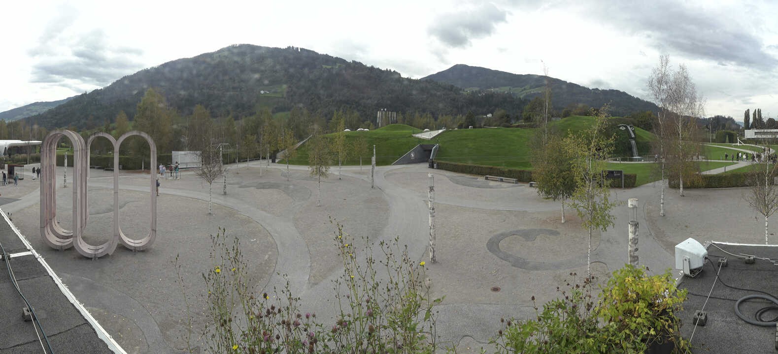 Archiv Foto Webcam Swarovski Kristallwelten: Außengelände