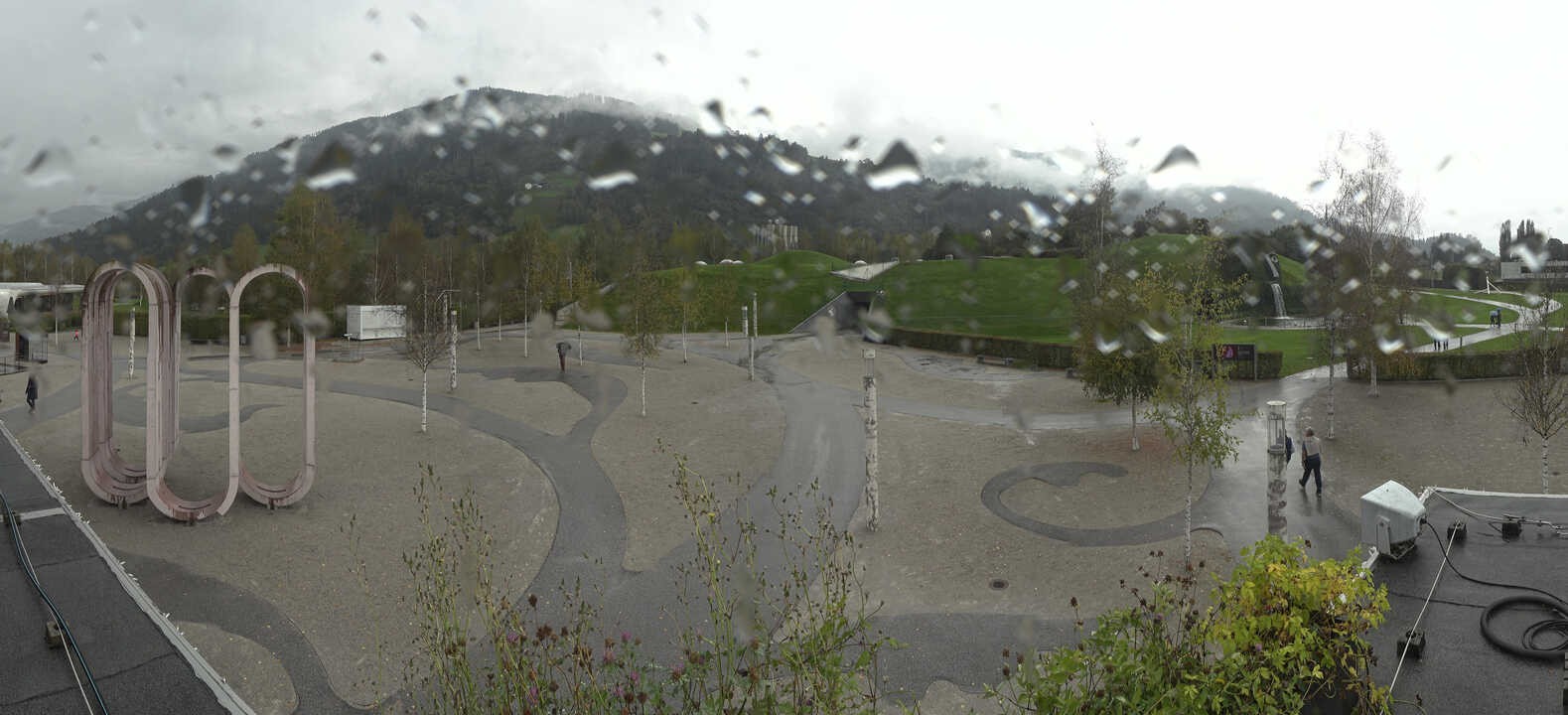 Archiv Foto Webcam Swarovski Kristallwelten: Außengelände