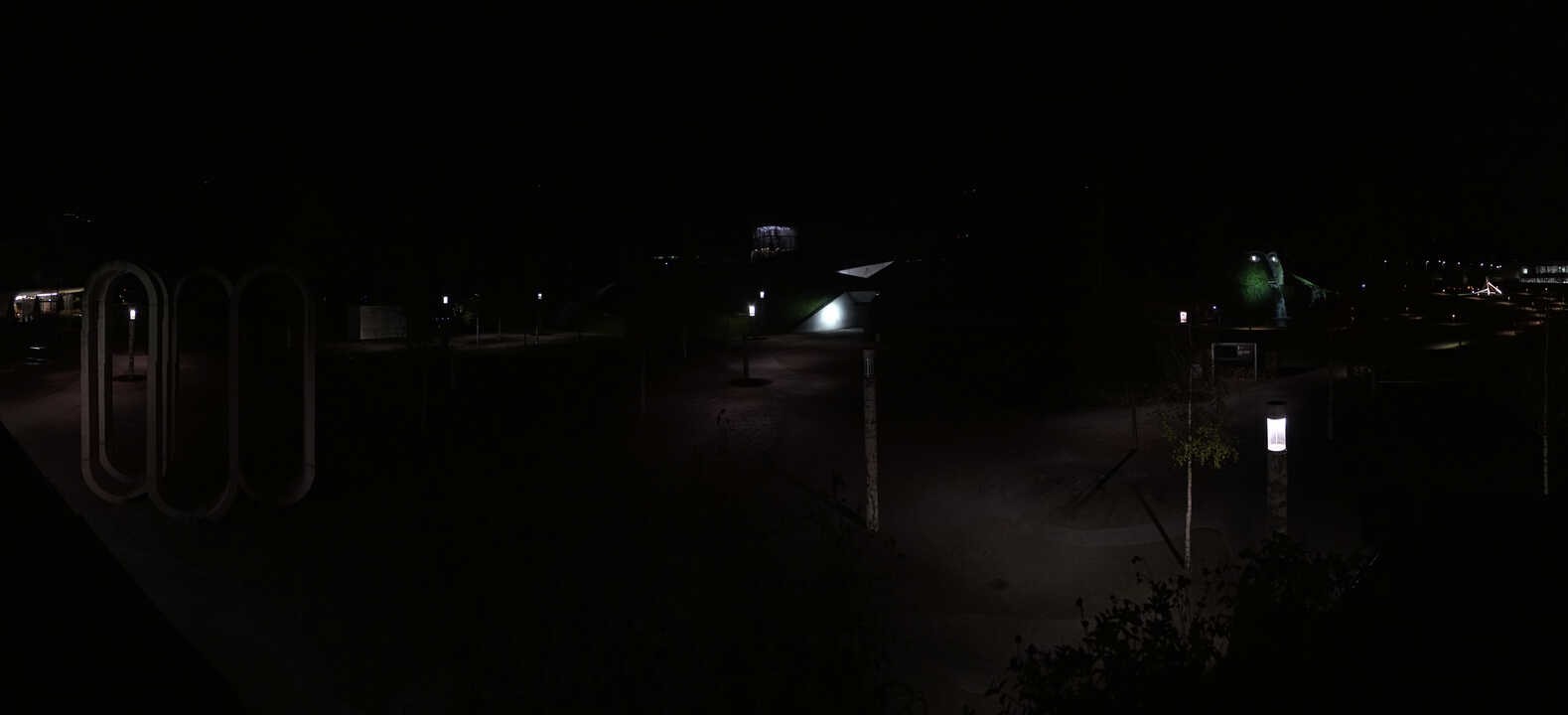 Archiv Foto Webcam Swarovski Kristallwelten: Außengelände