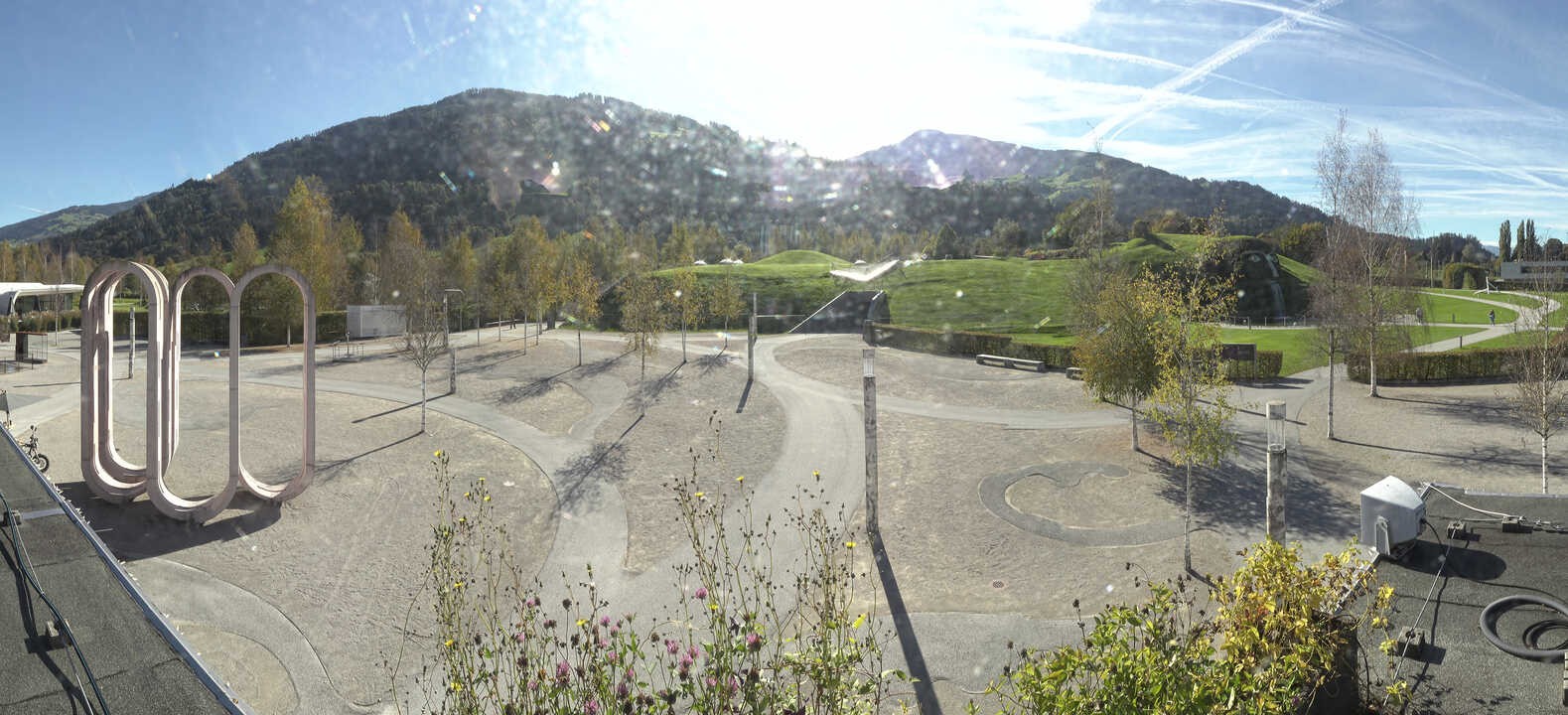 Archiv Foto Webcam Swarovski Kristallwelten: Außengelände