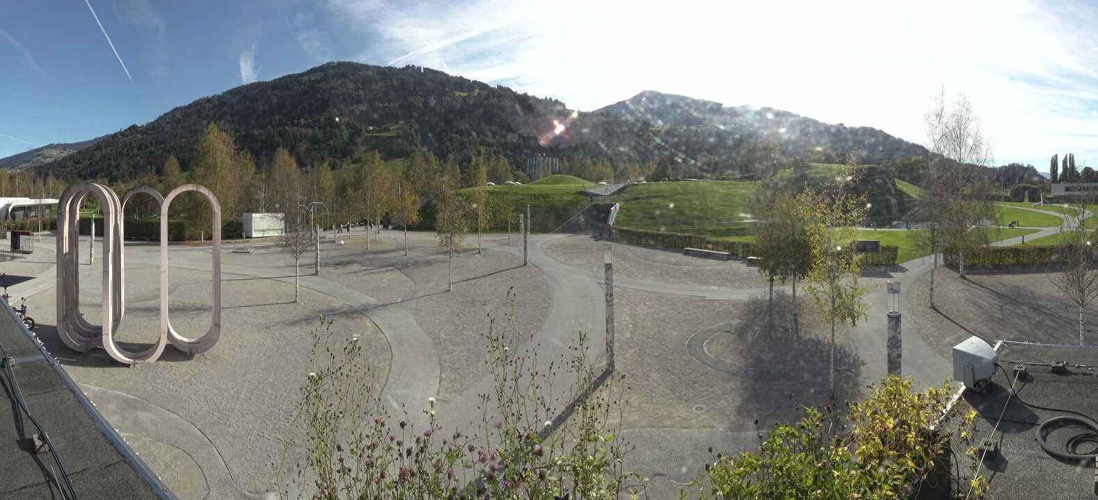 Archiv Foto Webcam Swarovski Kristallwelten: Außengelände