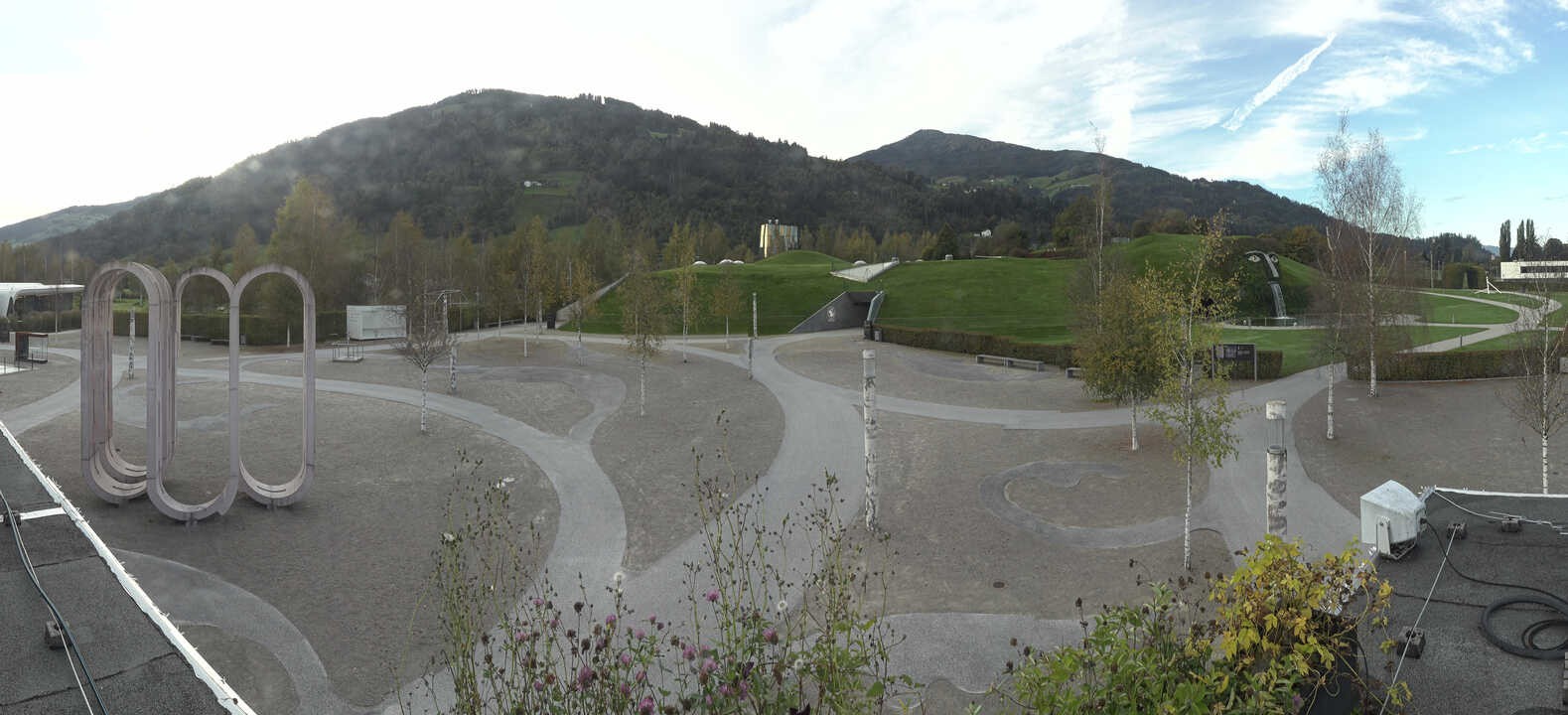 Archiv Foto Webcam Swarovski Kristallwelten: Außengelände