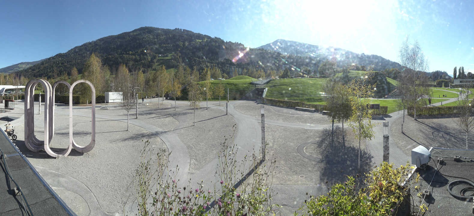 Archiv Foto Webcam Swarovski Kristallwelten: Außengelände