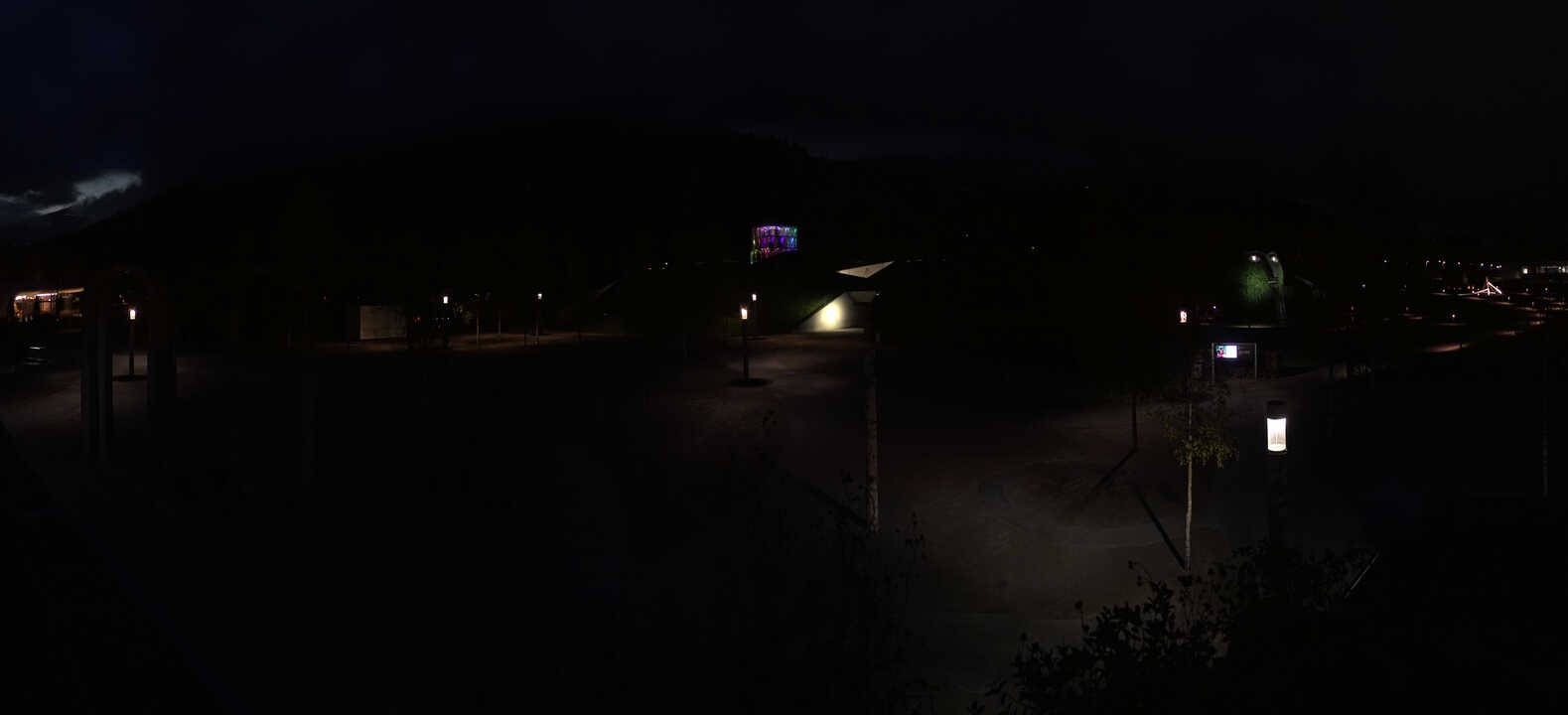 Archived image Webcam Swarovski Kristallwelten, Tyrol