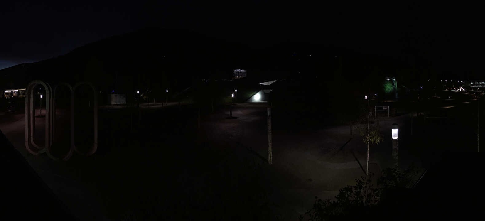 Archiv Foto Webcam Swarovski Kristallwelten: Außengelände