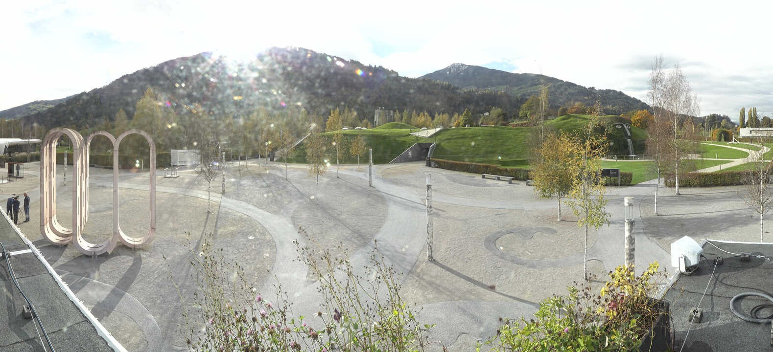 Archiv Foto Webcam Swarovski Kristallwelten: Außengelände