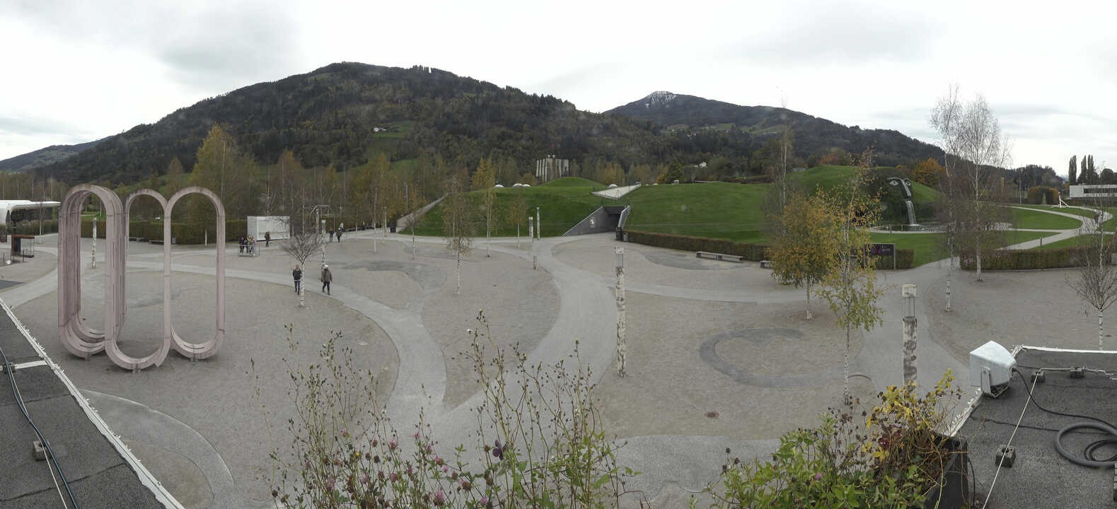 Archiv Foto Webcam Swarovski Kristallwelten: Außengelände