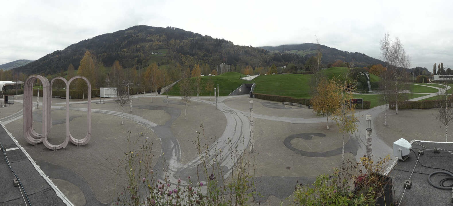 Archiv Foto Webcam Swarovski Kristallwelten: Außengelände