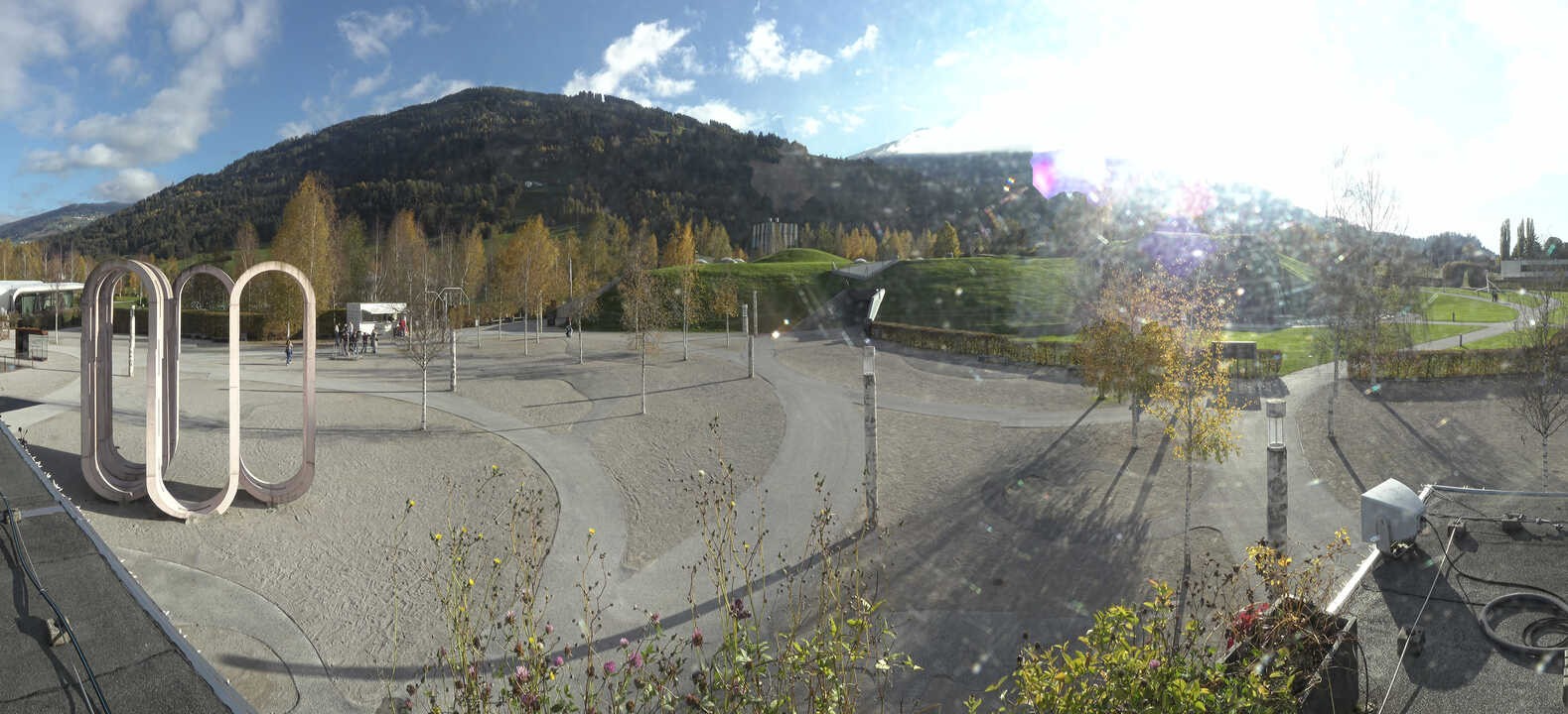 Archiv Foto Webcam Swarovski Kristallwelten: Außengelände