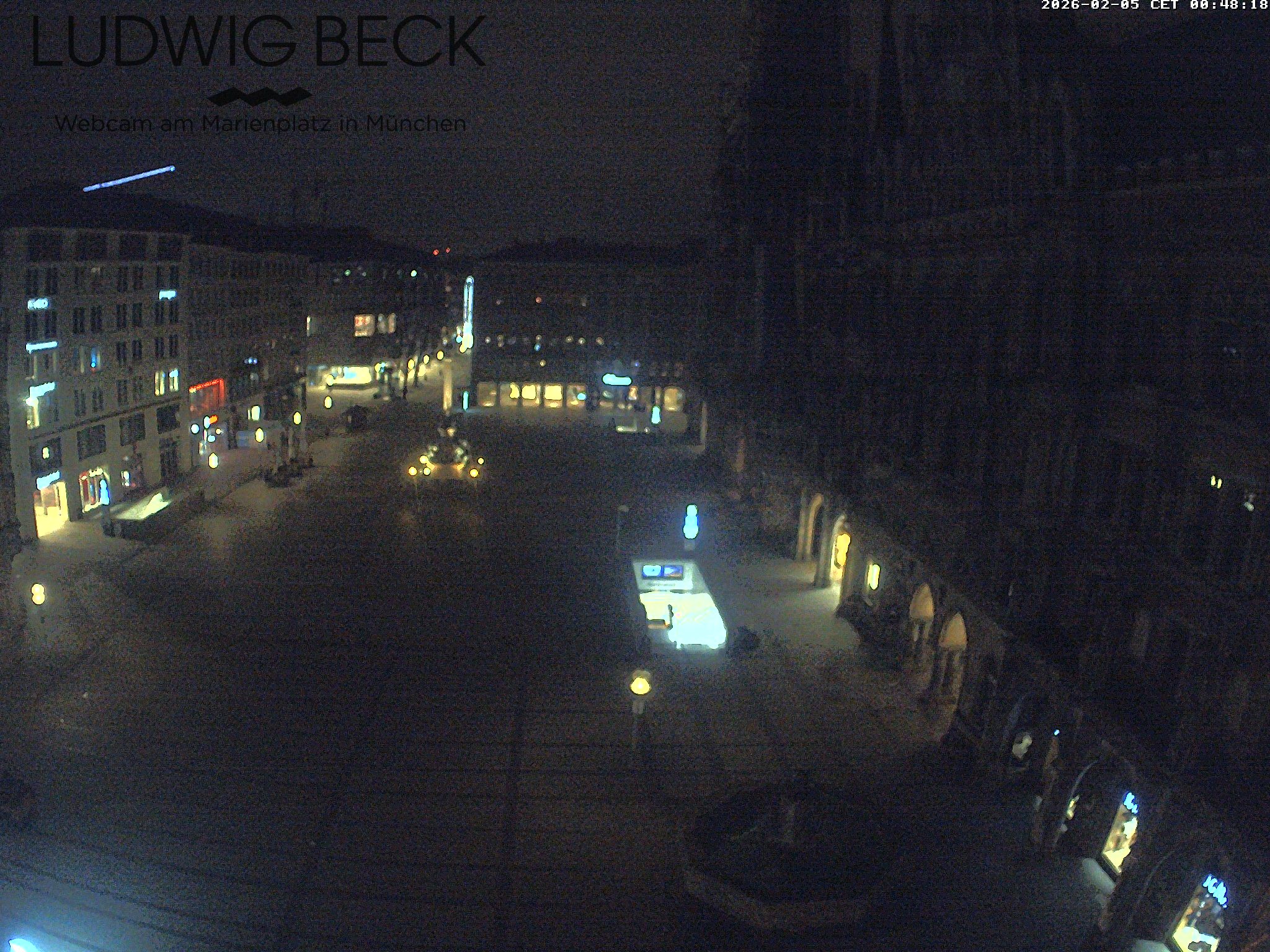Archived image Webcam at the Marienplatz, Munich