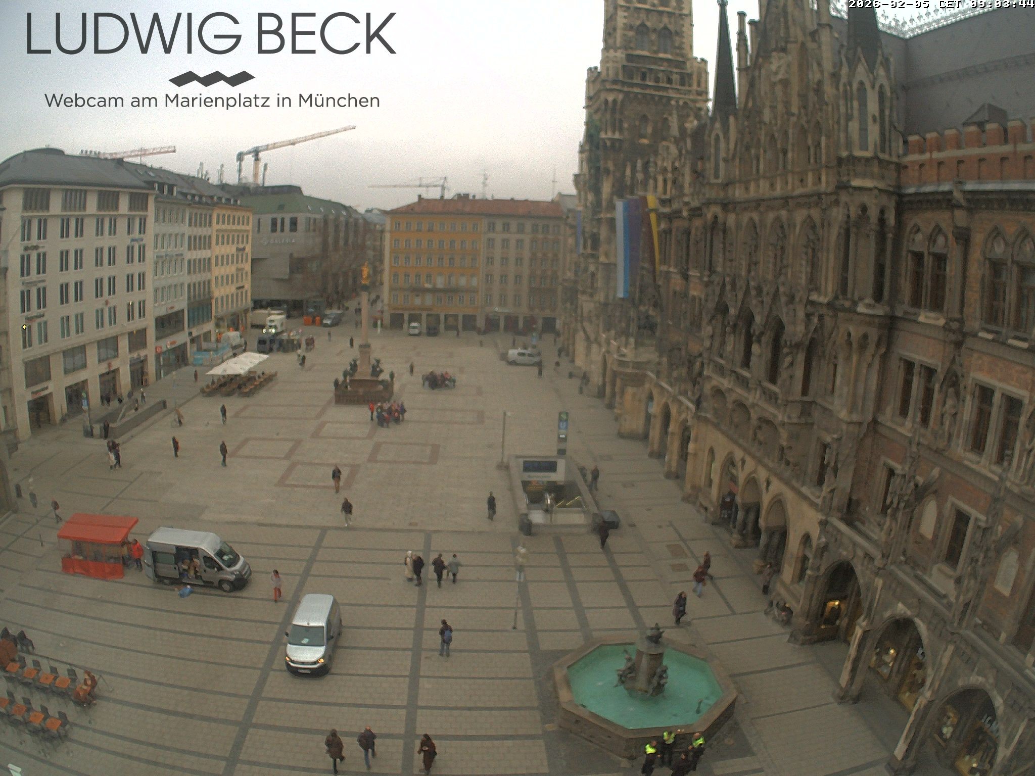 Archived image Webcam at the Marienplatz, Munich