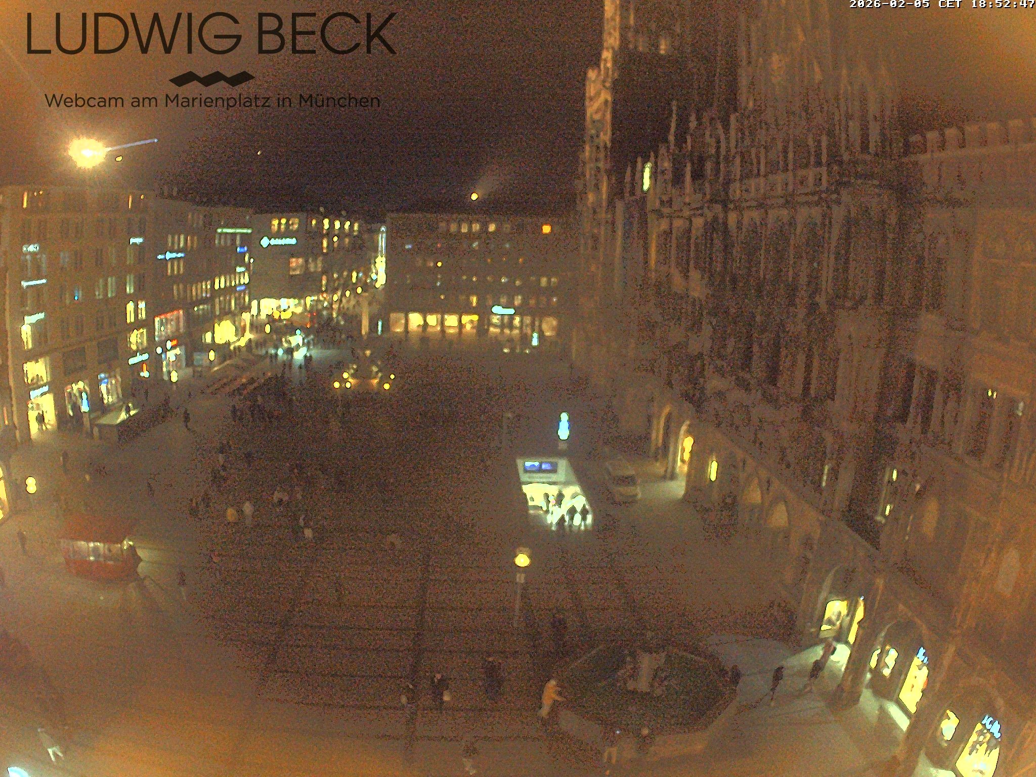 Archived image Webcam at the Marienplatz, Munich