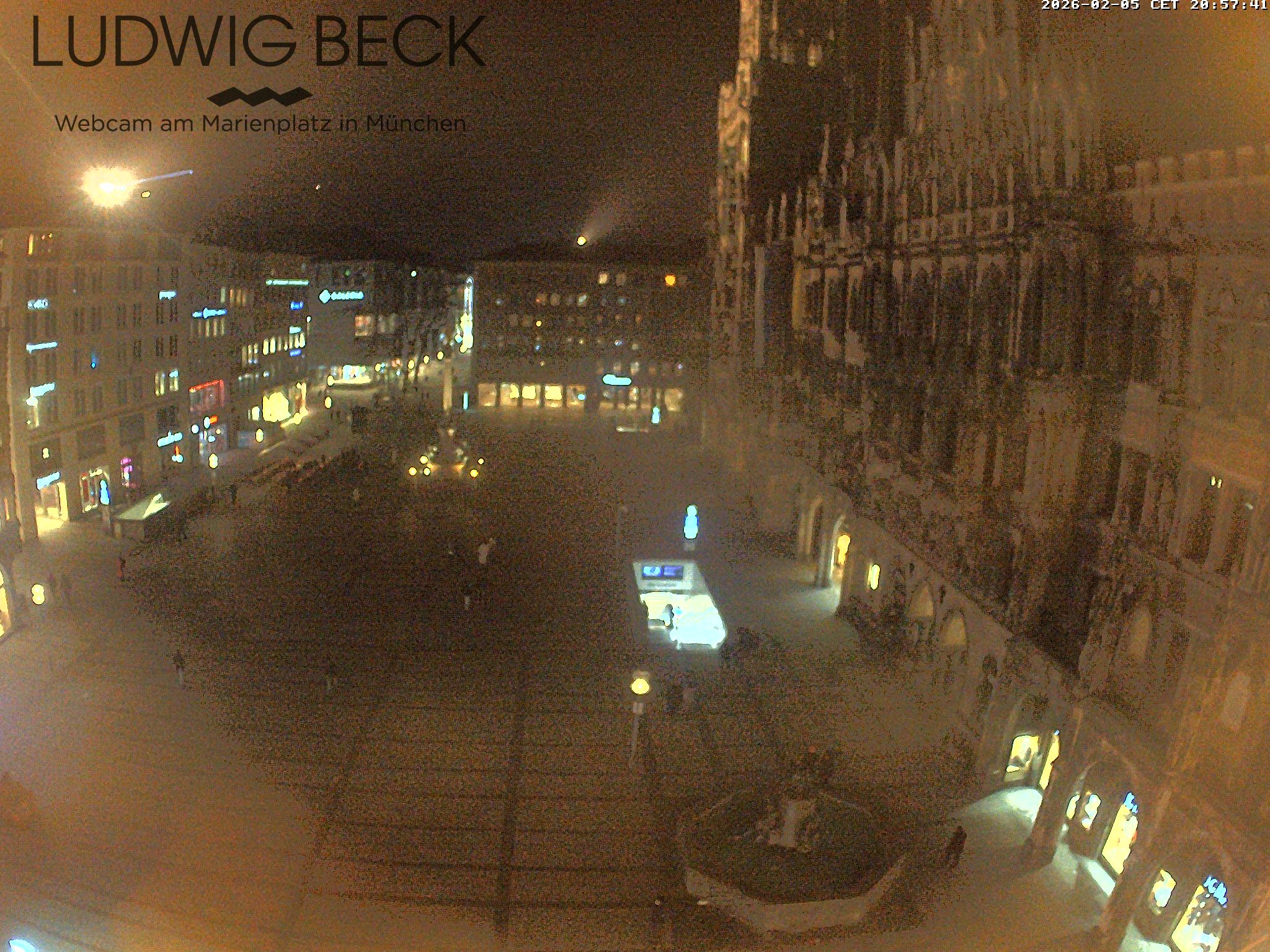 Archived image Webcam at the Marienplatz, Munich