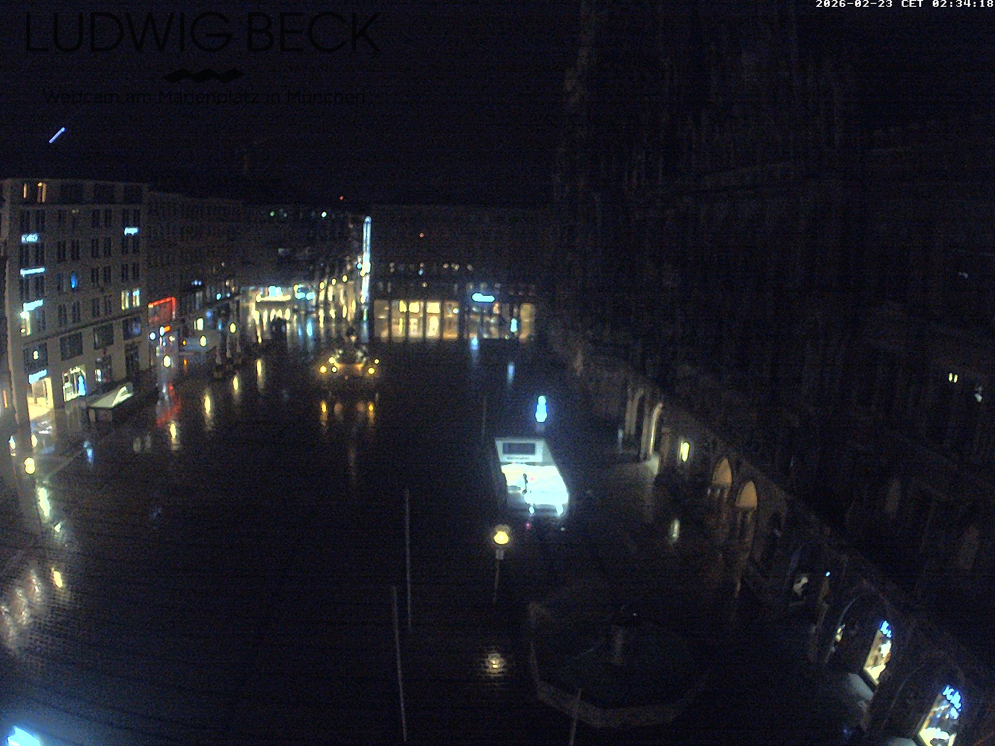 Archived image Webcam at the Marienplatz, Munich