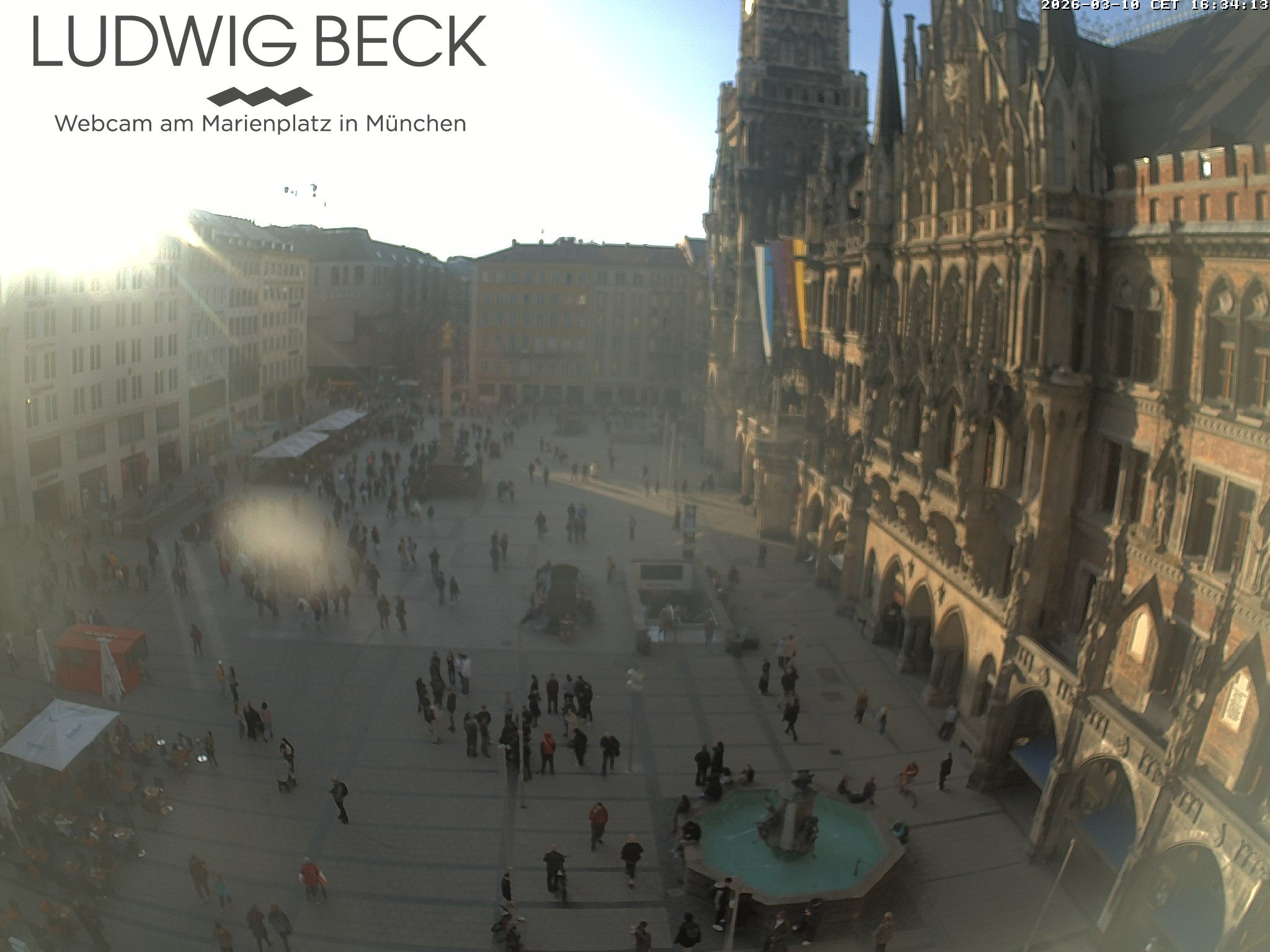 Archived image Webcam at the Marienplatz, Munich
