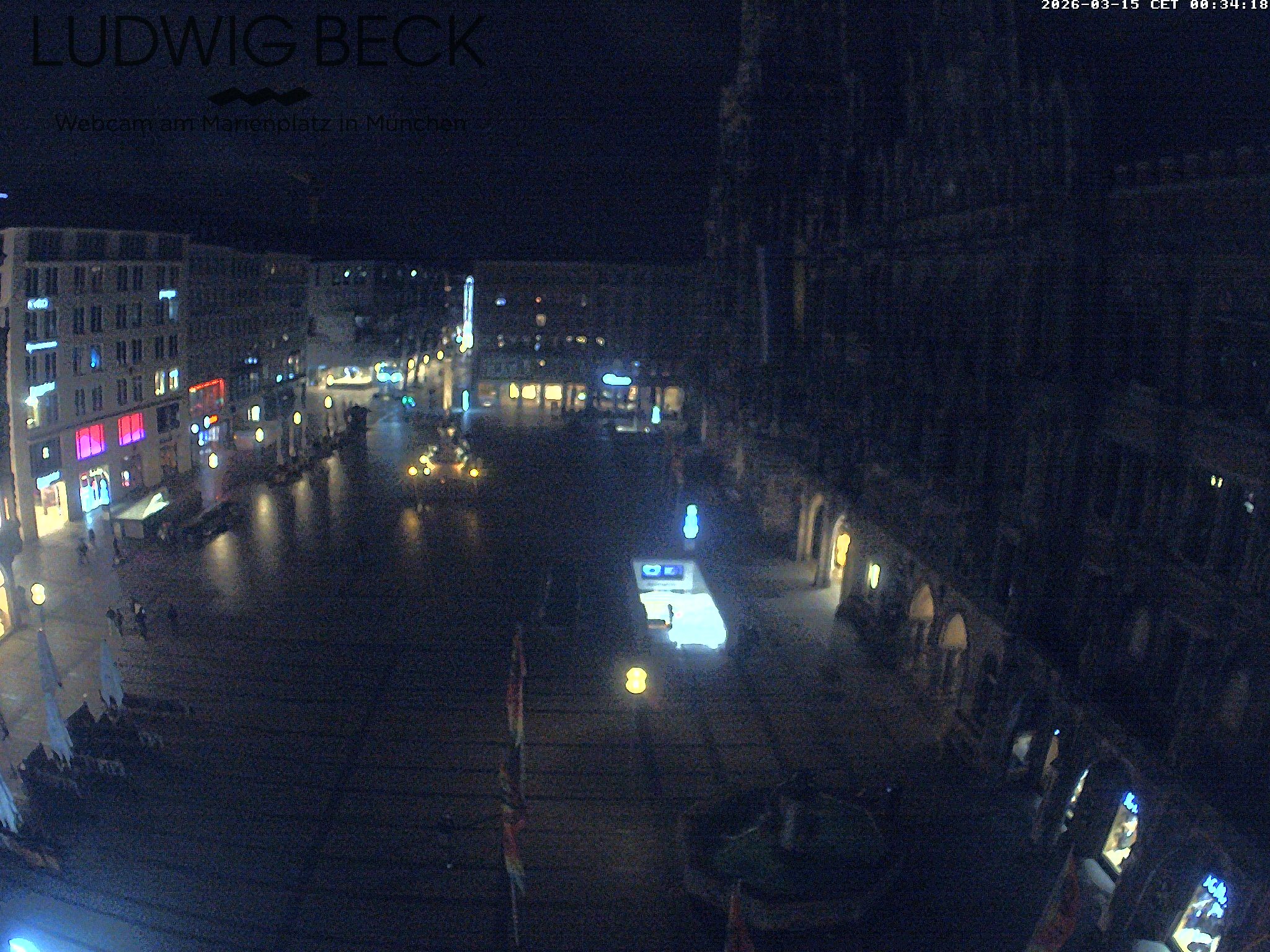 Archived image Webcam at the Marienplatz, Munich