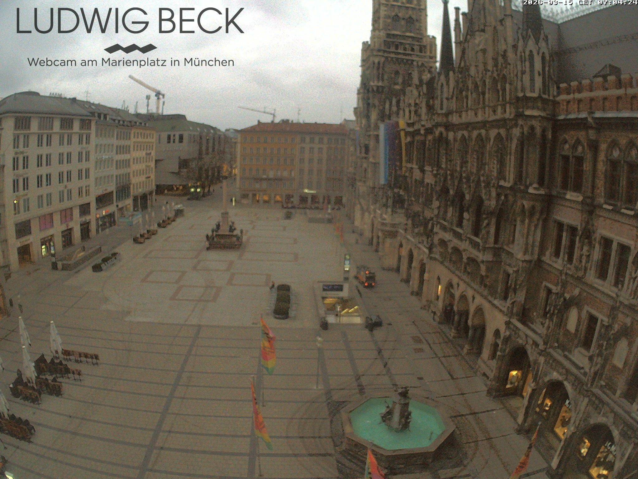 Archived image Webcam at the Marienplatz, Munich