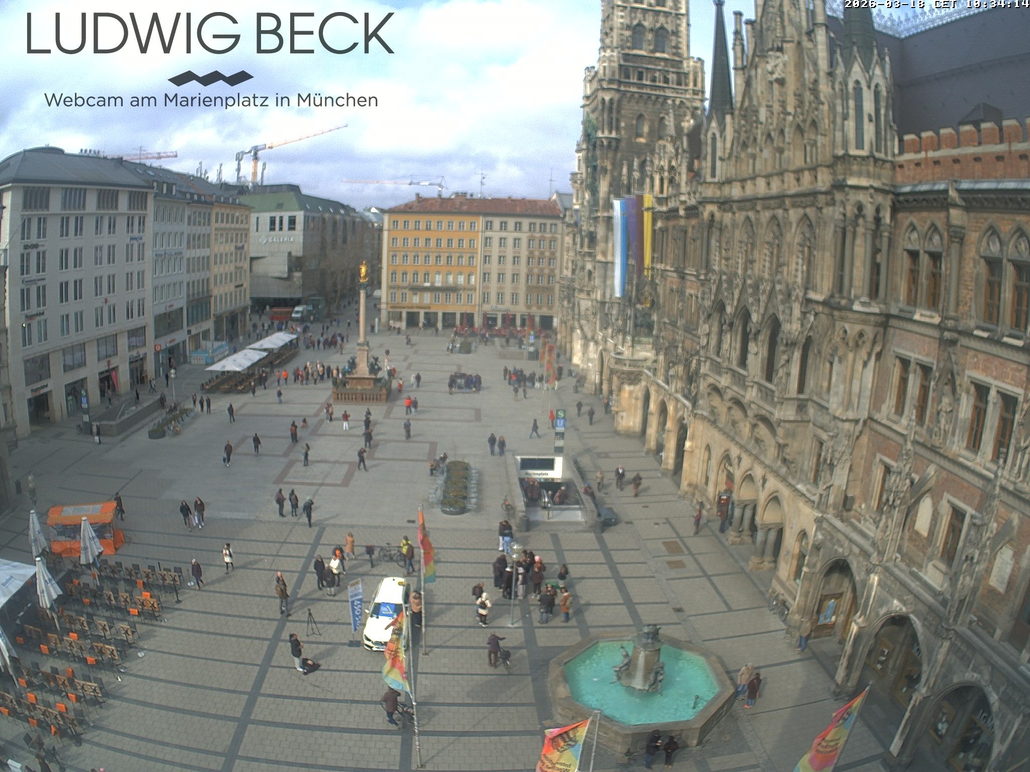 Archived image Webcam at the Marienplatz, Munich