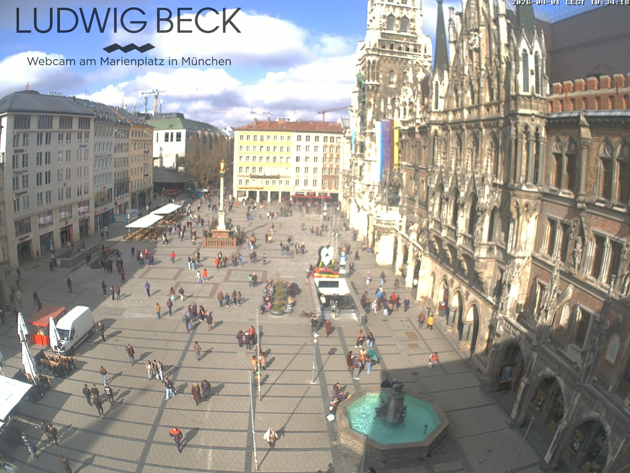 Archived image Webcam at the Marienplatz, Munich