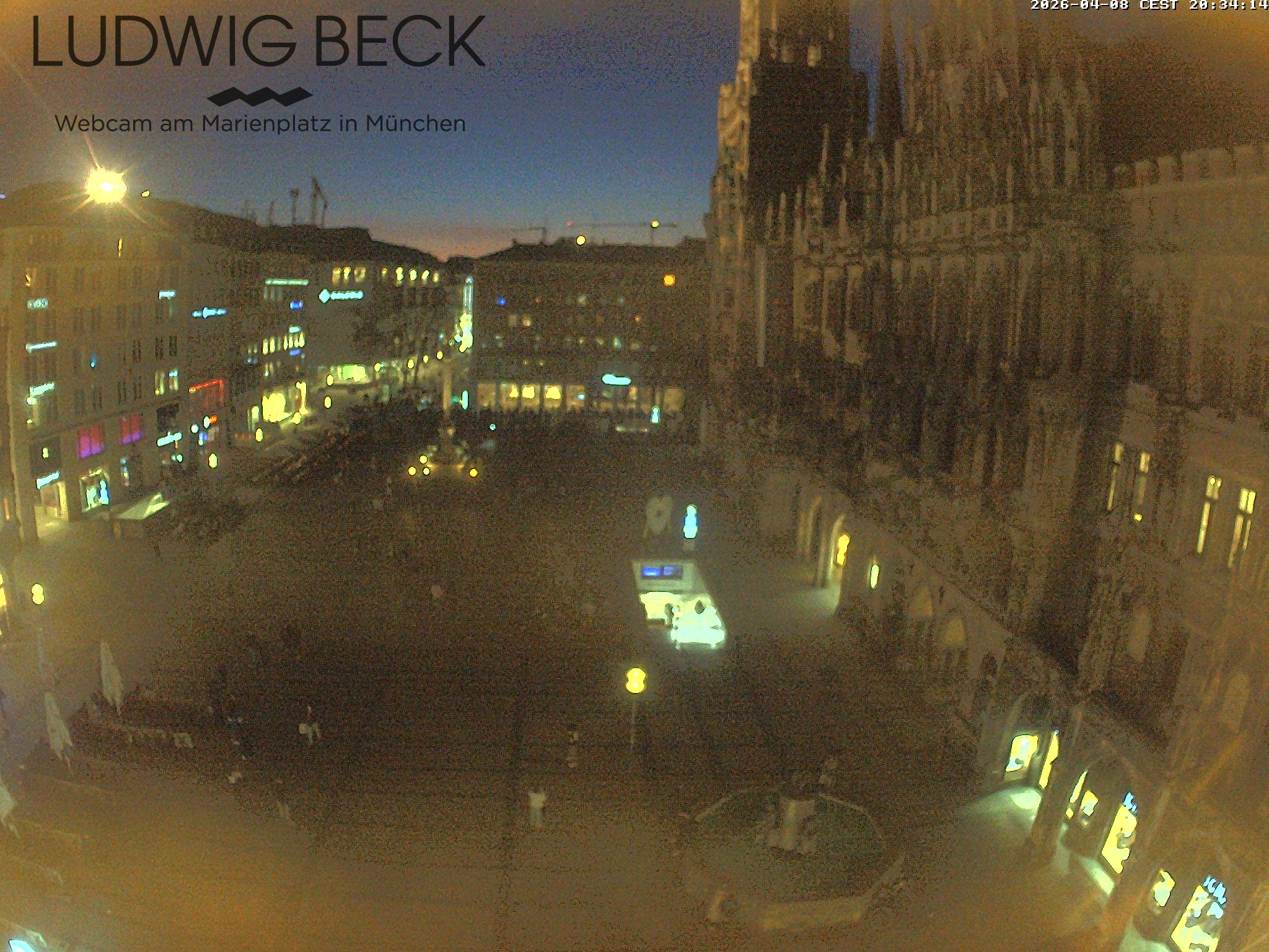Archived image Webcam at the Marienplatz, Munich