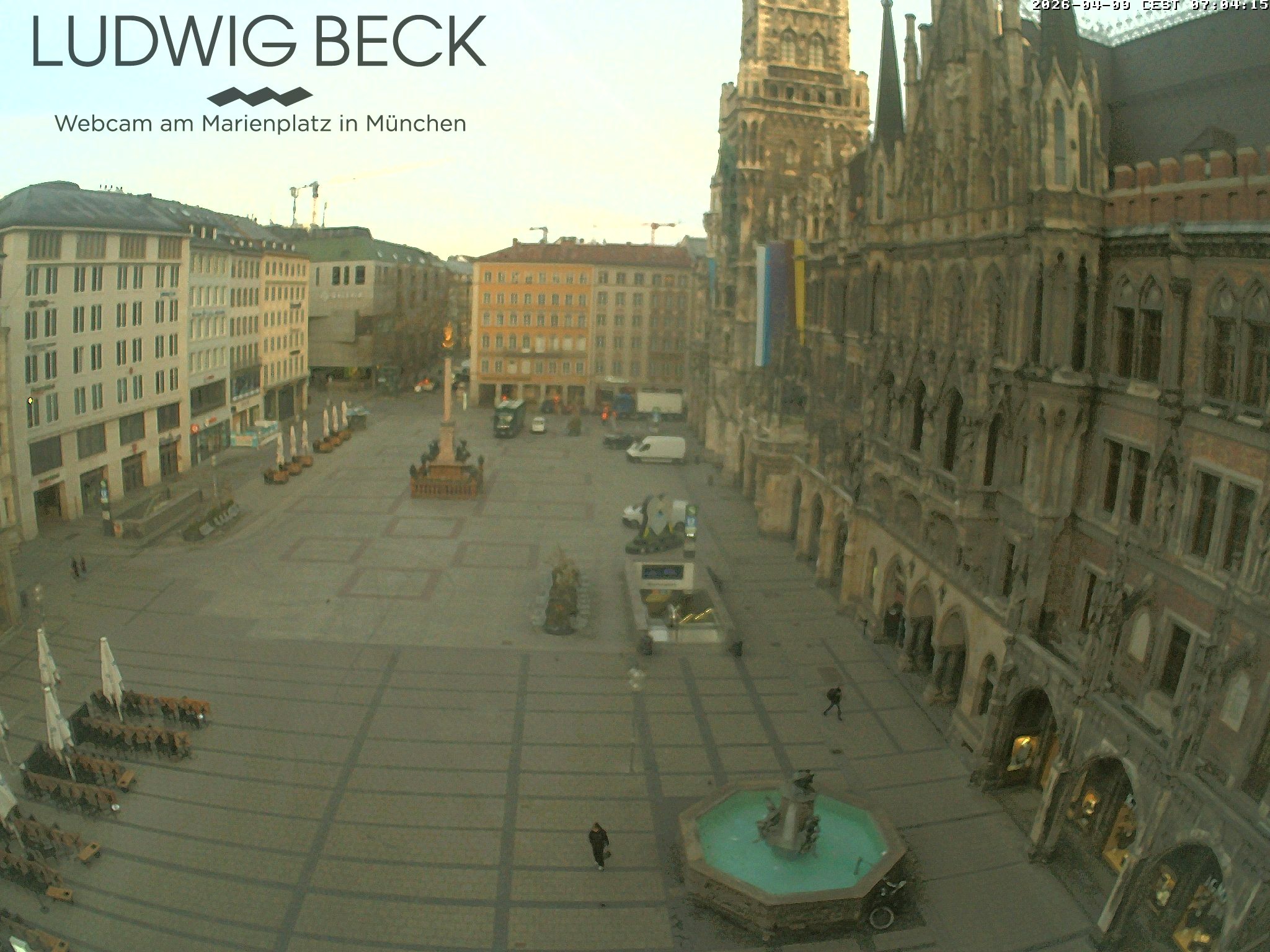 Archived image Webcam at the Marienplatz, Munich