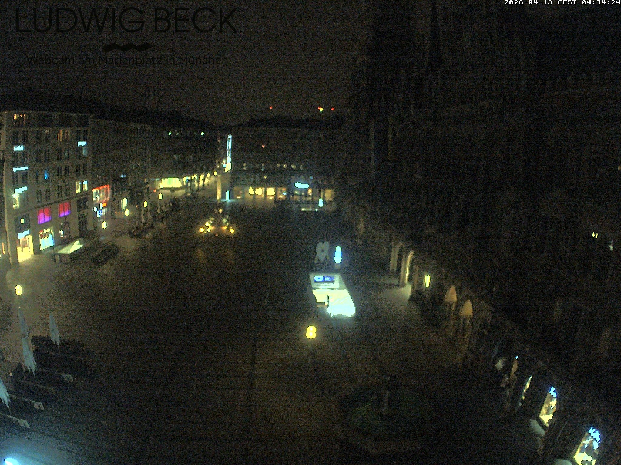 Archived image Webcam at the Marienplatz, Munich