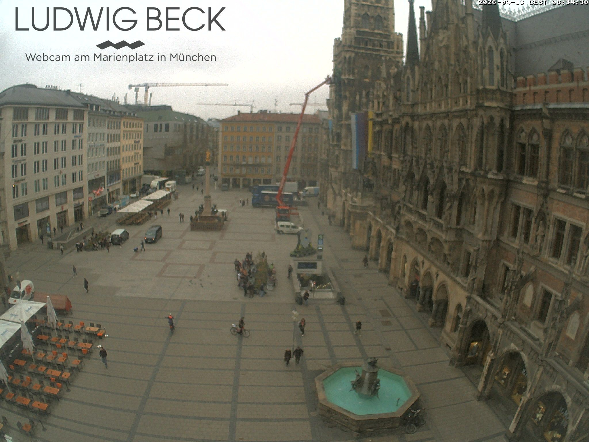Archived image Webcam at the Marienplatz, Munich