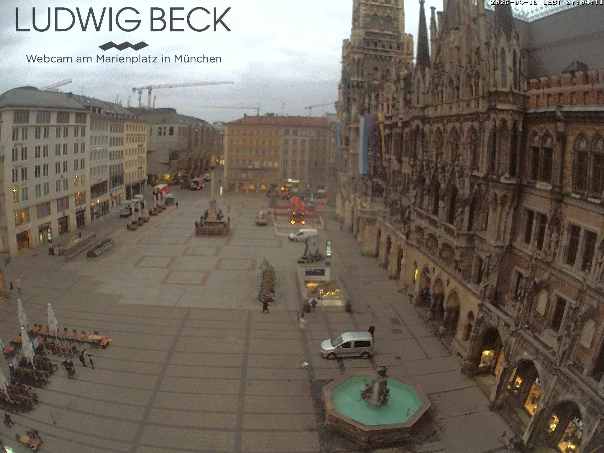 Archived image Webcam at the Marienplatz, Munich