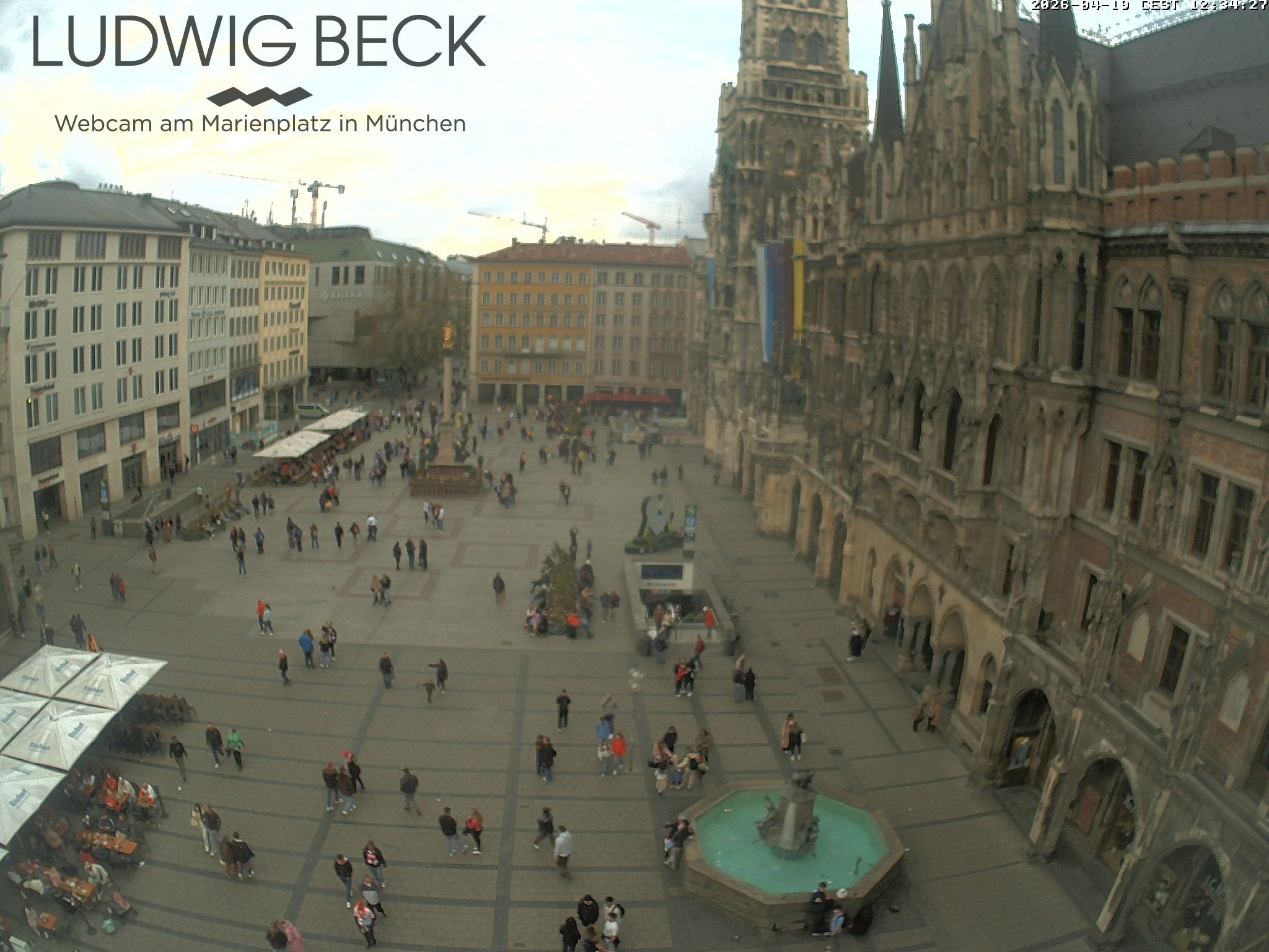 Archived image Webcam at the Marienplatz, Munich