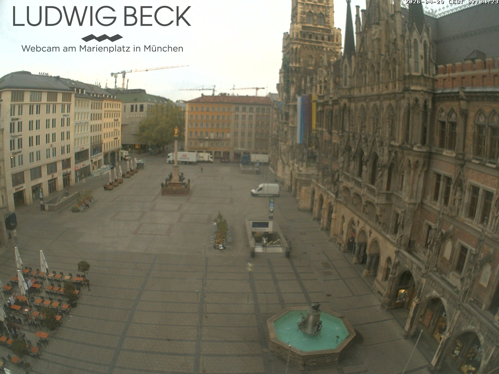 Archived image Webcam at the Marienplatz, Munich