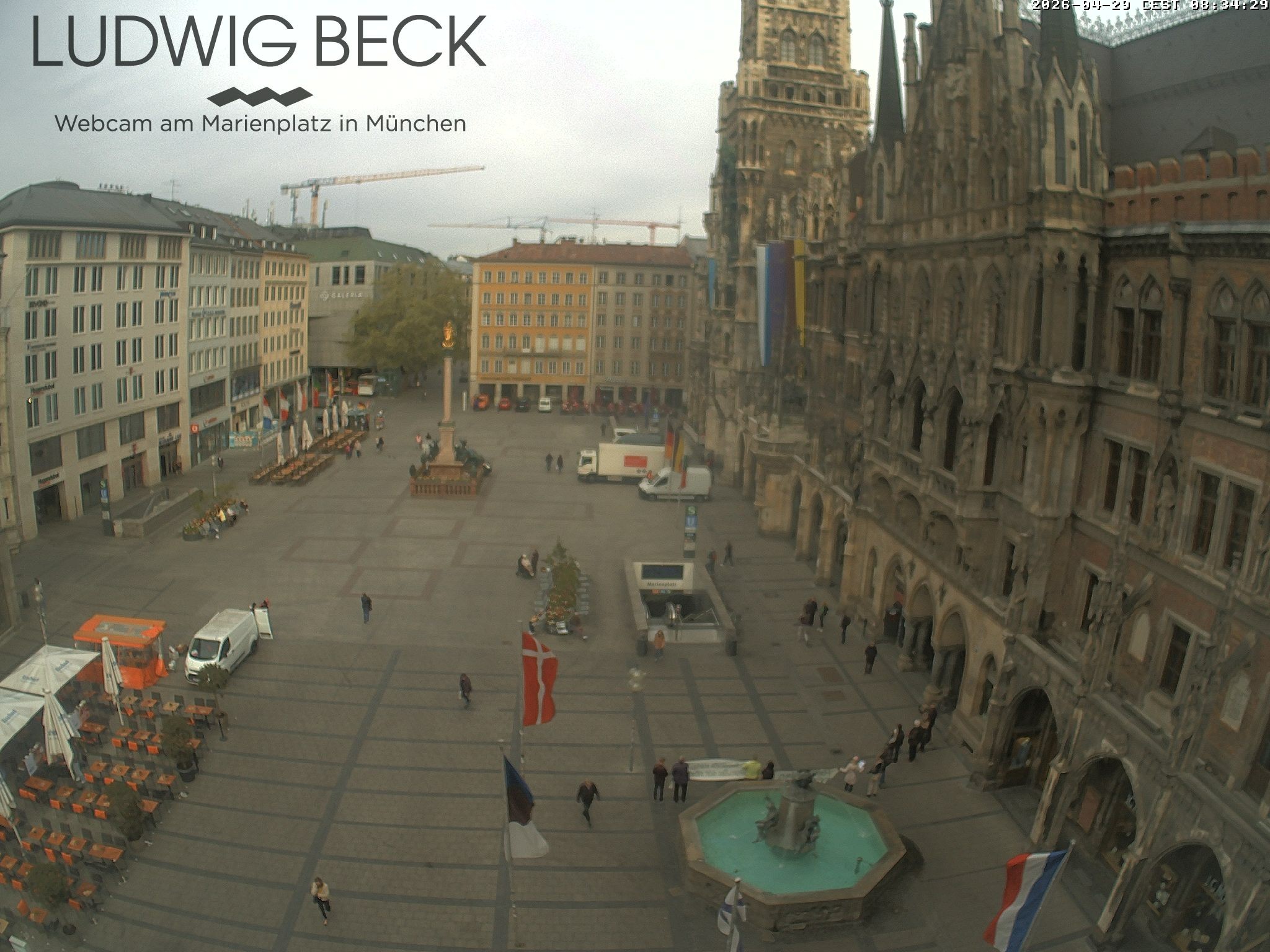 Archived image Webcam at the Marienplatz, Munich