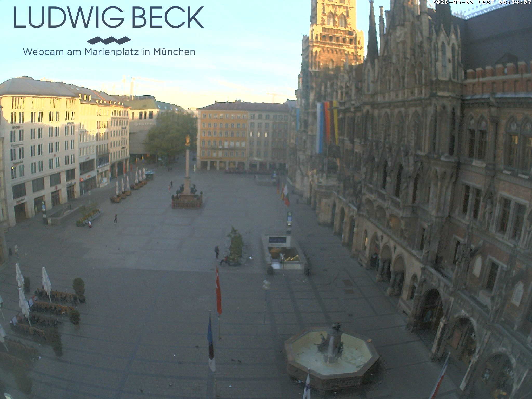Archived image Webcam at the Marienplatz, Munich