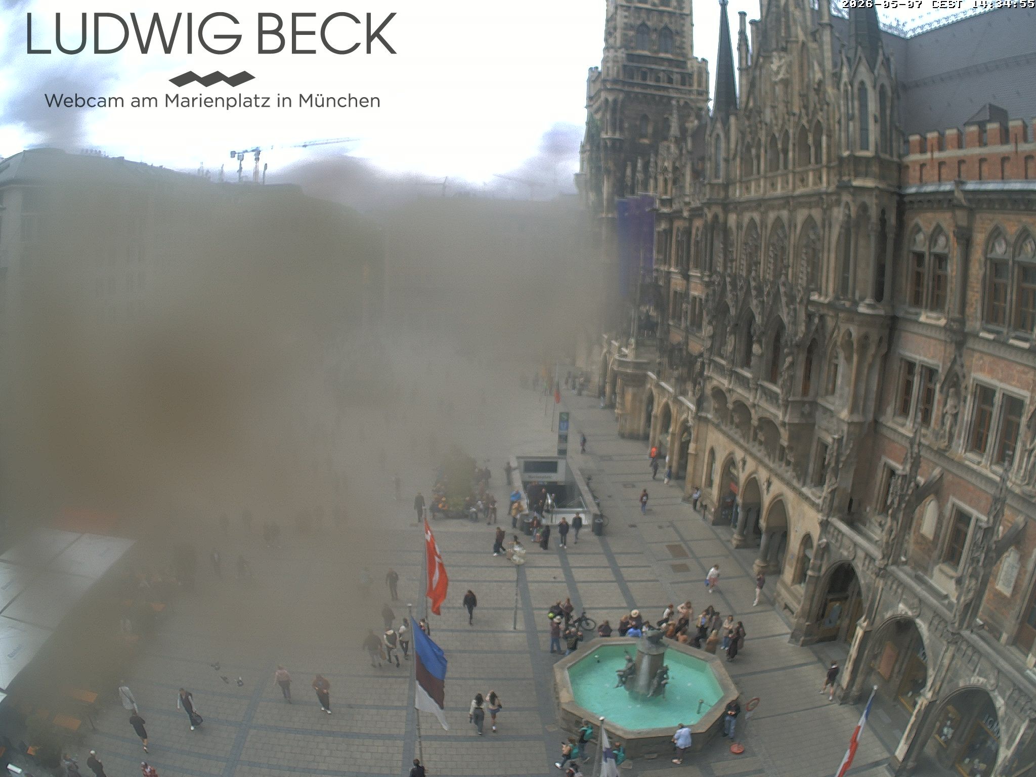 Archived image Webcam at the Marienplatz, Munich