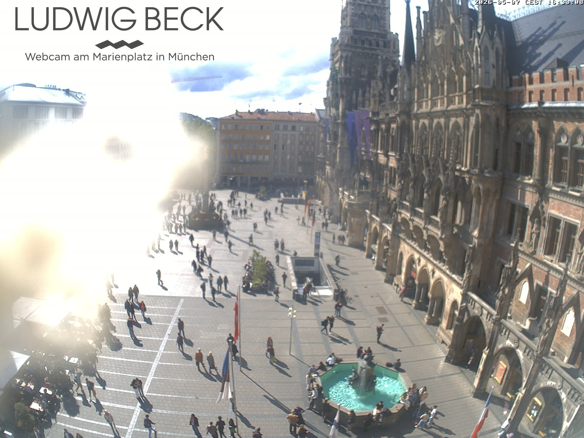 Archived image Webcam at the Marienplatz, Munich