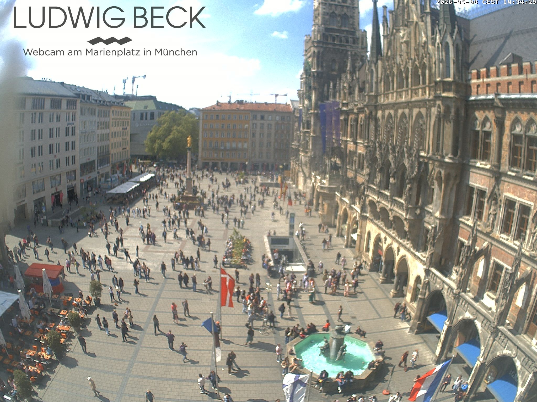 Archived image Webcam at the Marienplatz, Munich