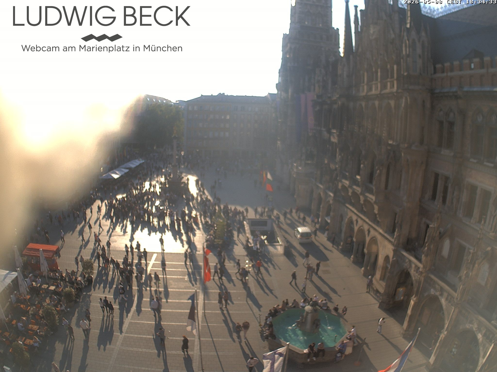 Archived image Webcam at the Marienplatz, Munich