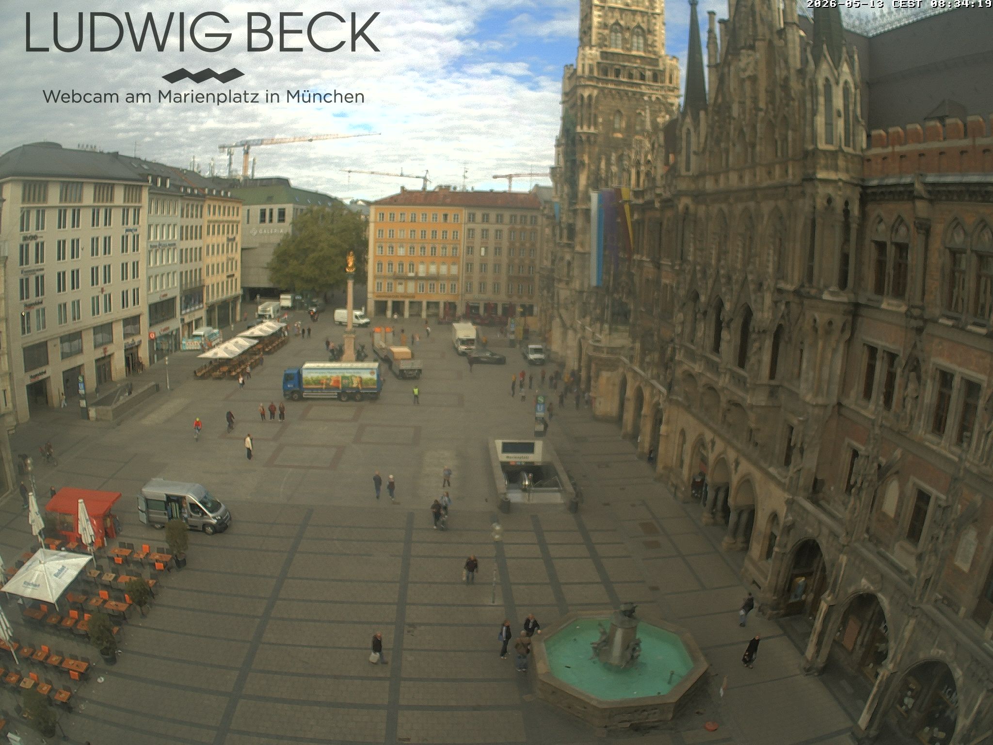 Archived image Webcam at the Marienplatz, Munich
