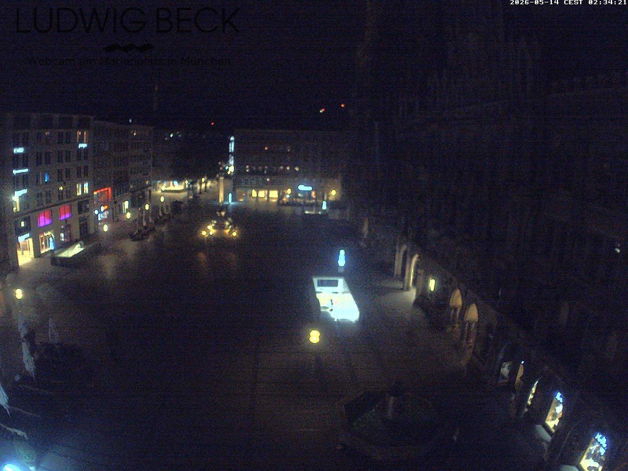 Archived image Webcam at the Marienplatz, Munich
