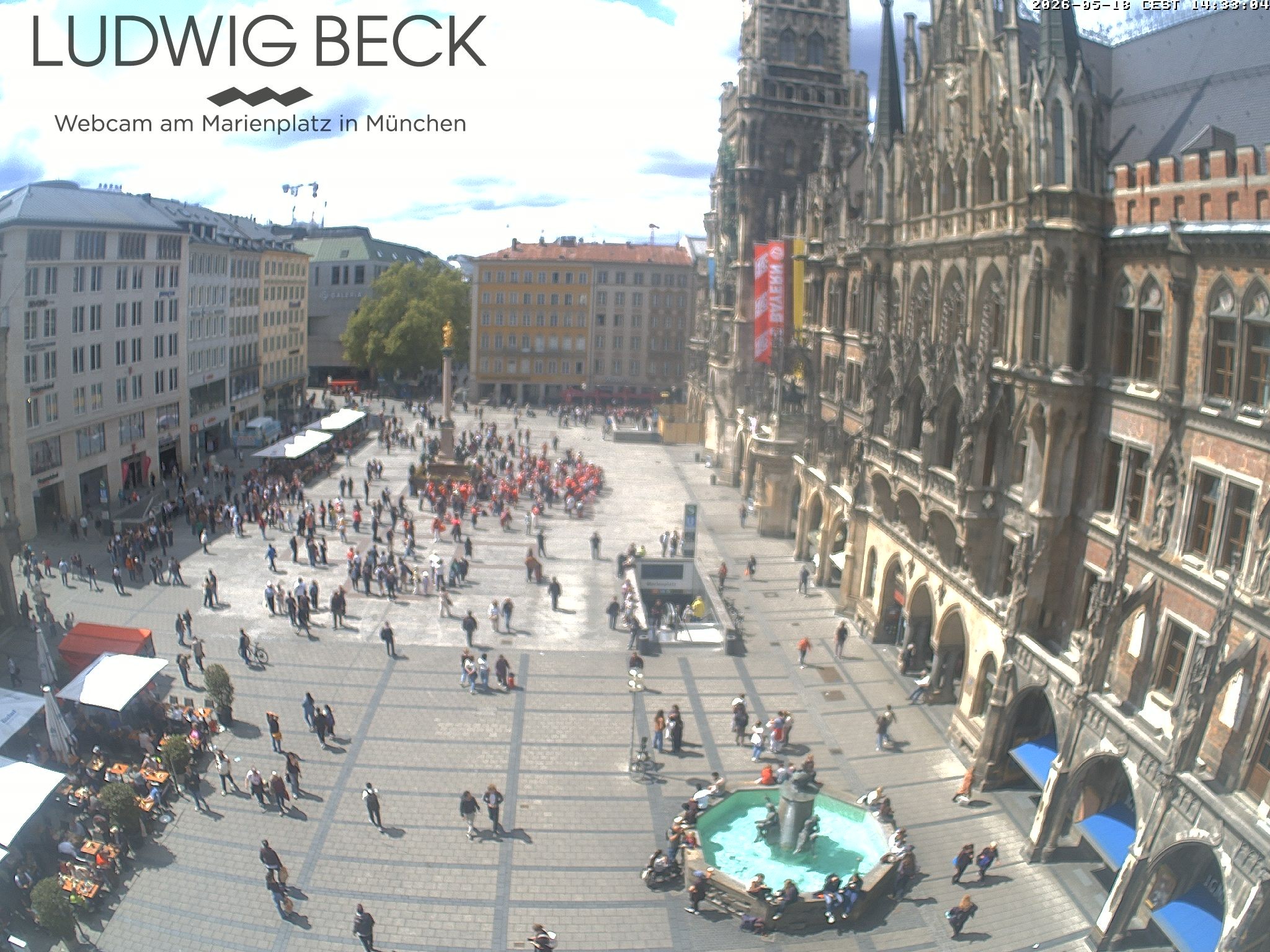 Archived image Webcam at the Marienplatz, Munich