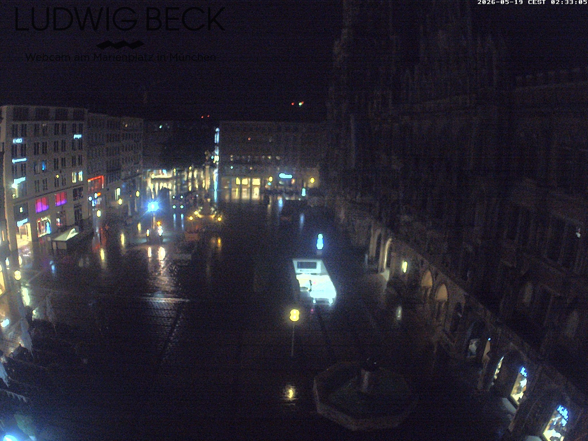 Archived image Webcam at the Marienplatz, Munich