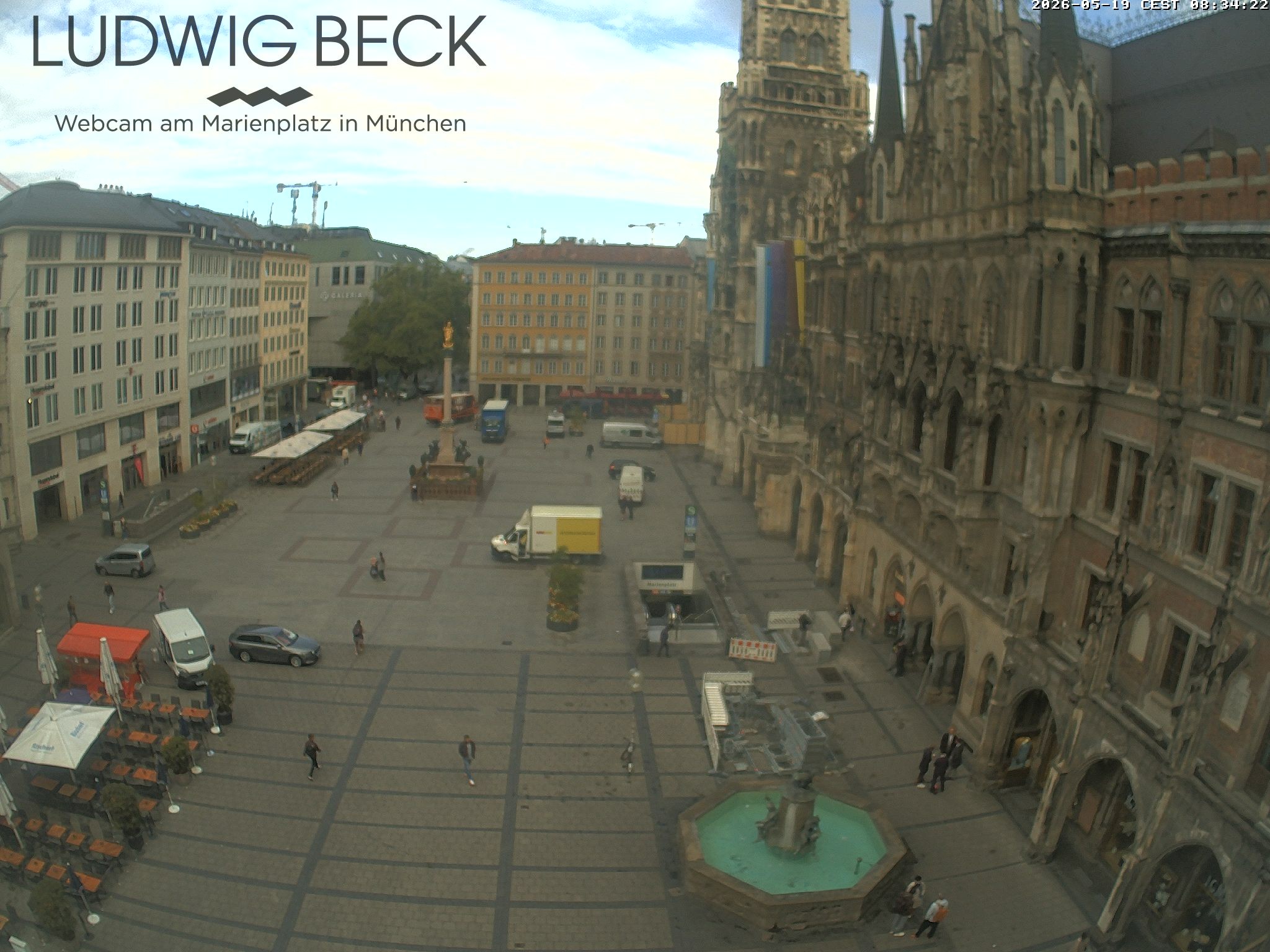 Archived image Webcam at the Marienplatz, Munich