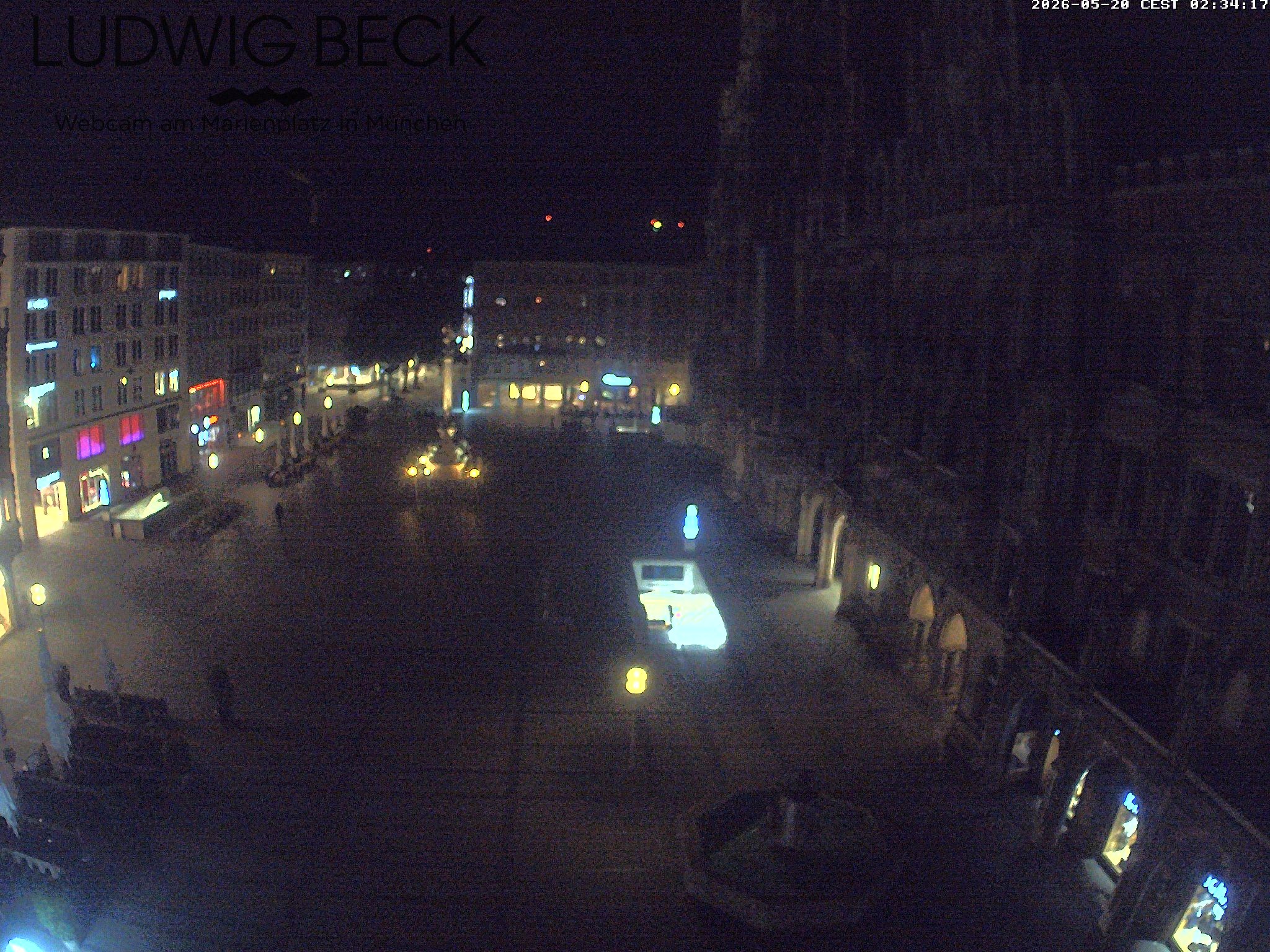 Archived image Webcam at the Marienplatz, Munich