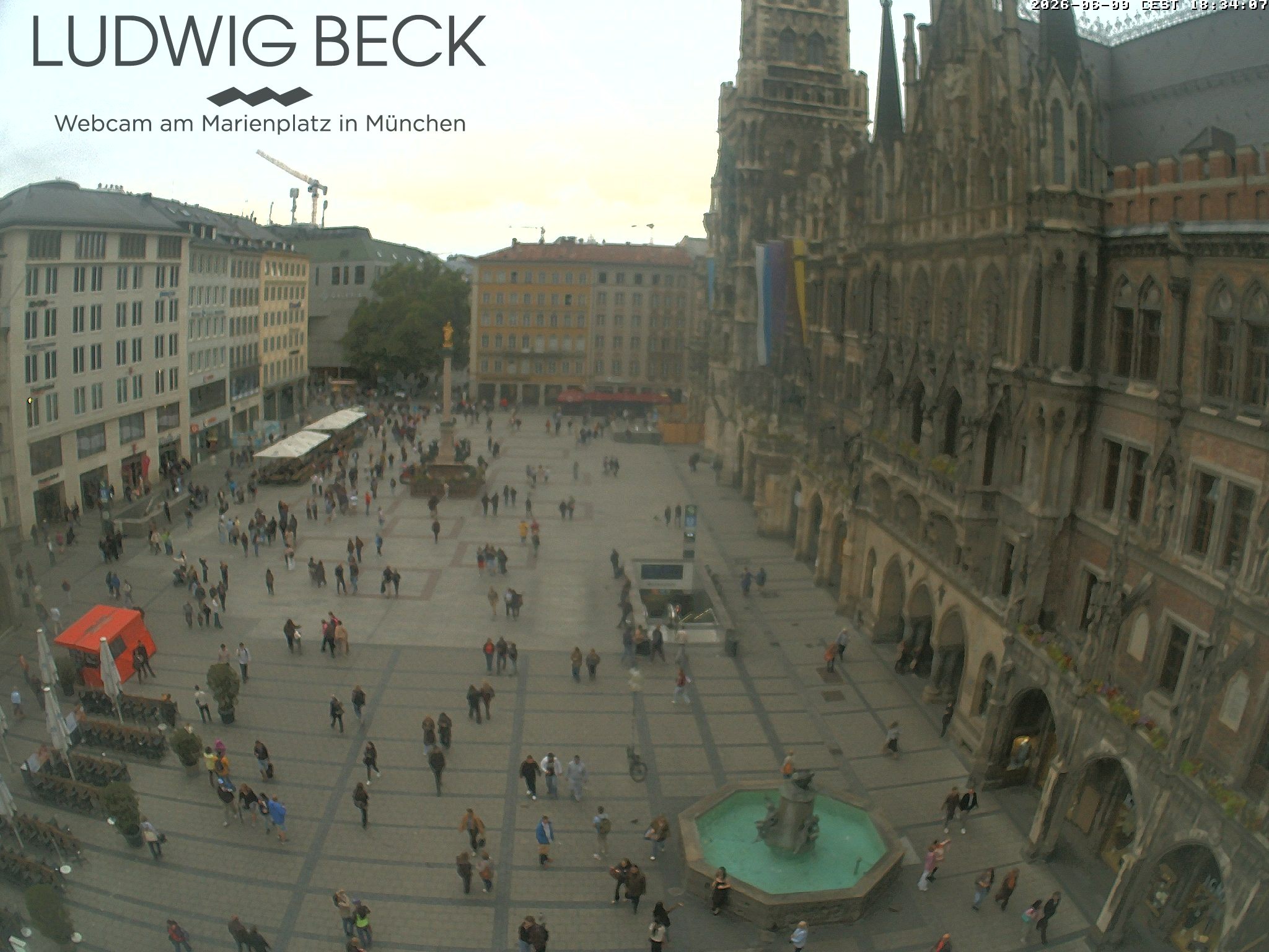 Archived image Webcam at the Marienplatz, Munich