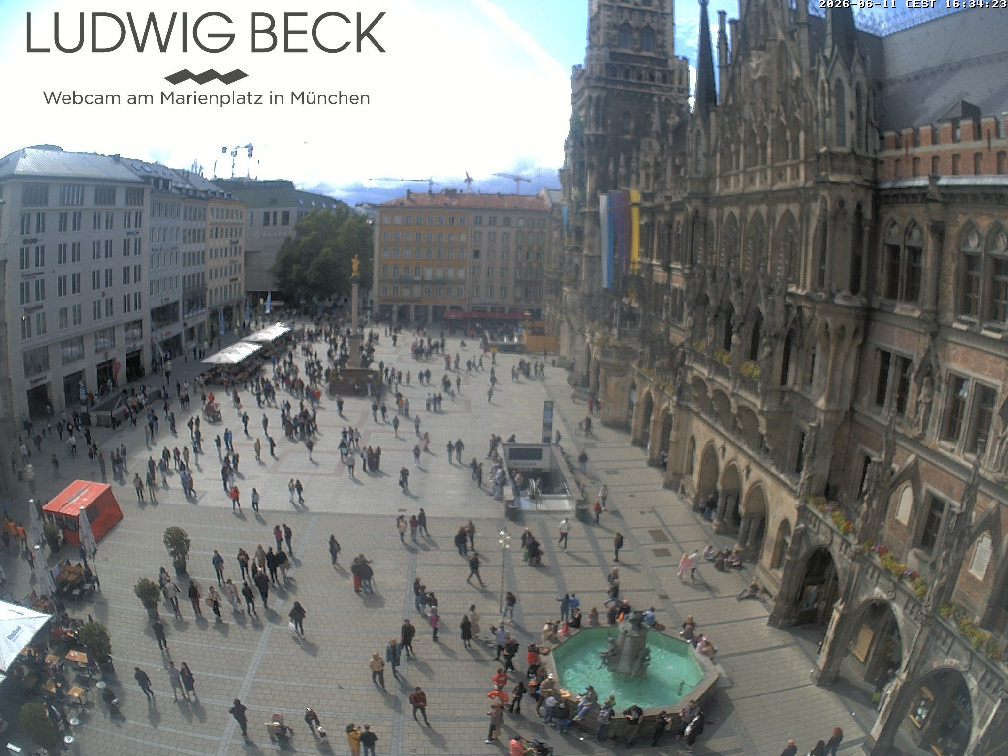 Archived image Webcam at the Marienplatz, Munich