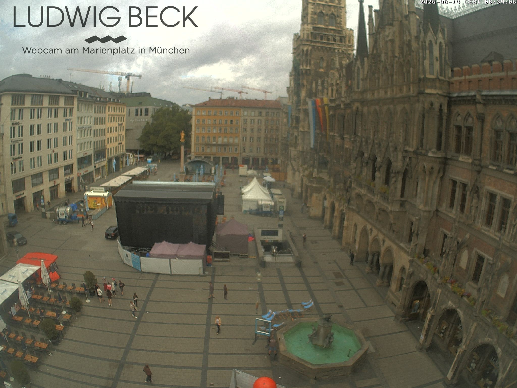 Archived image Webcam at the Marienplatz, Munich