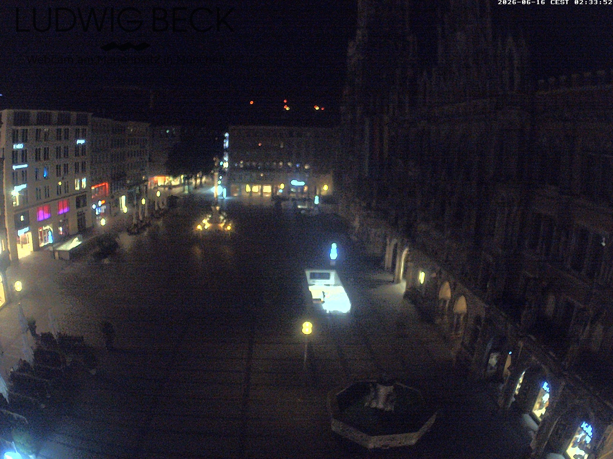 Archived image Webcam at the Marienplatz, Munich