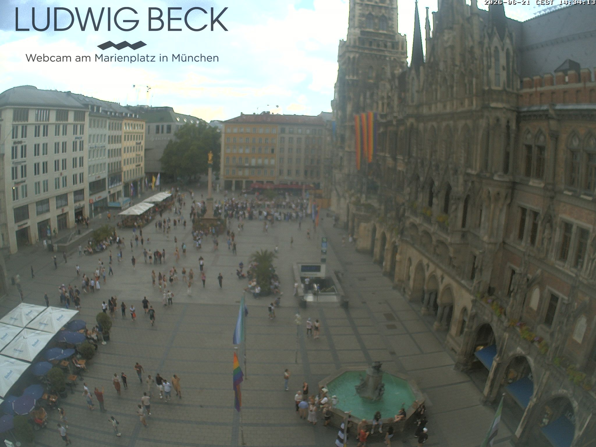 Archived image Webcam at the Marienplatz, Munich