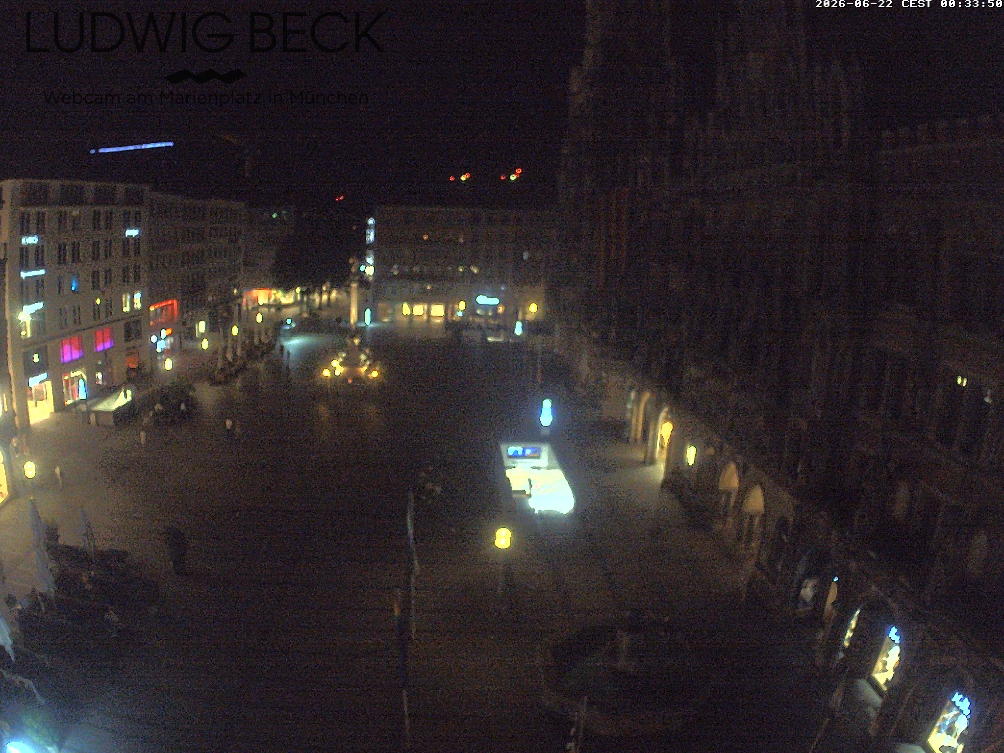 Archived image Webcam at the Marienplatz, Munich