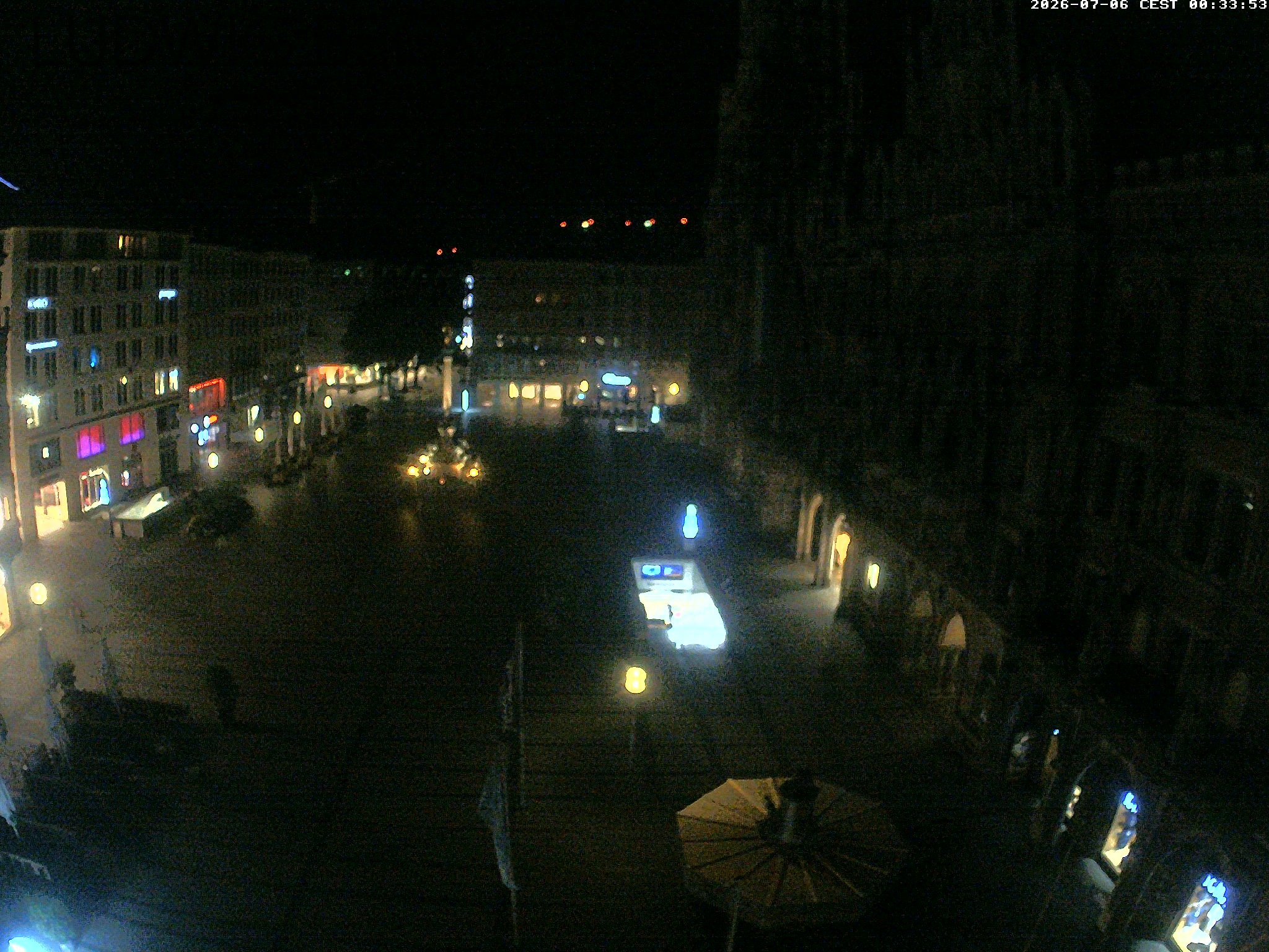 Archived image Webcam at the Marienplatz, Munich